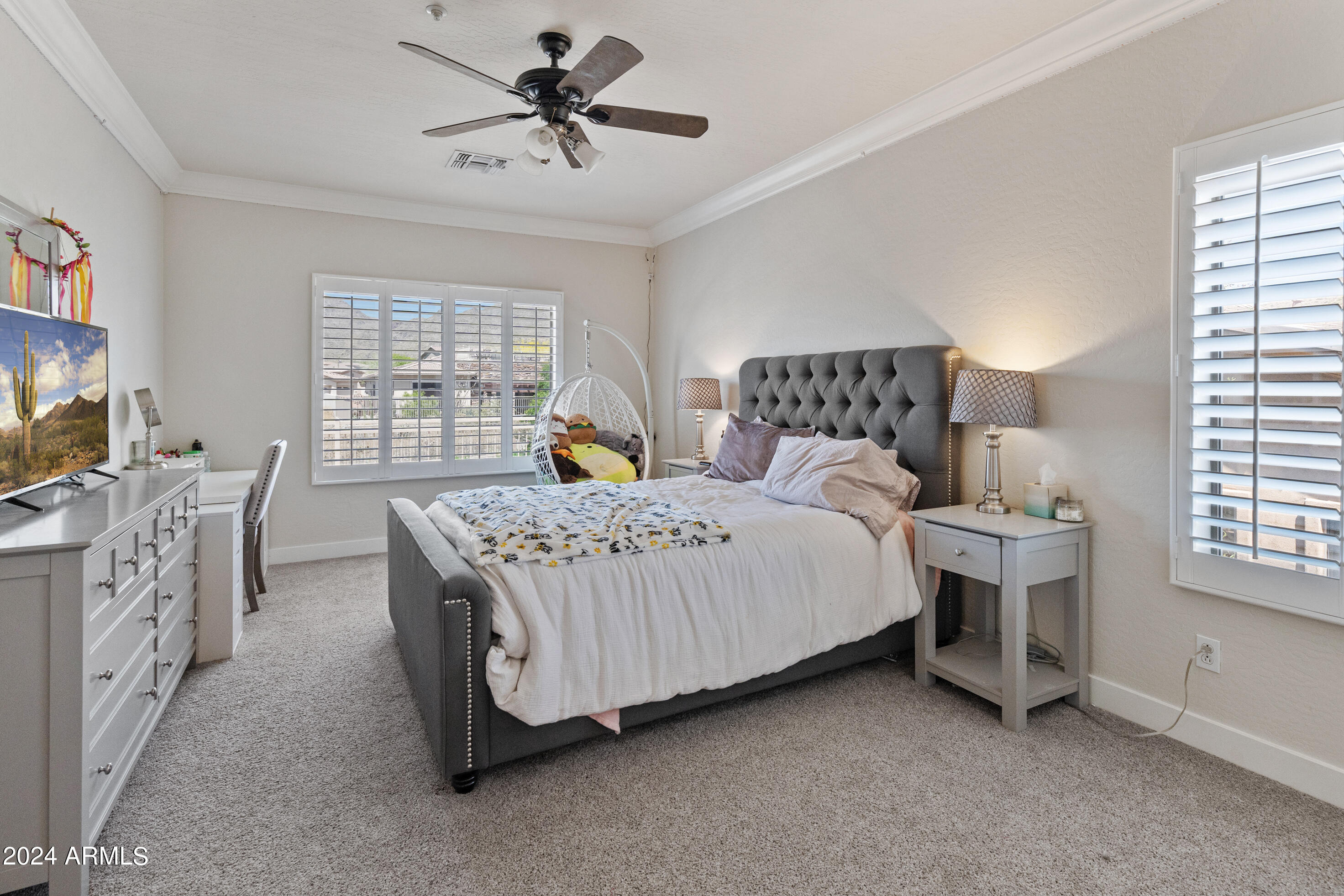10914 E GELDING Drive