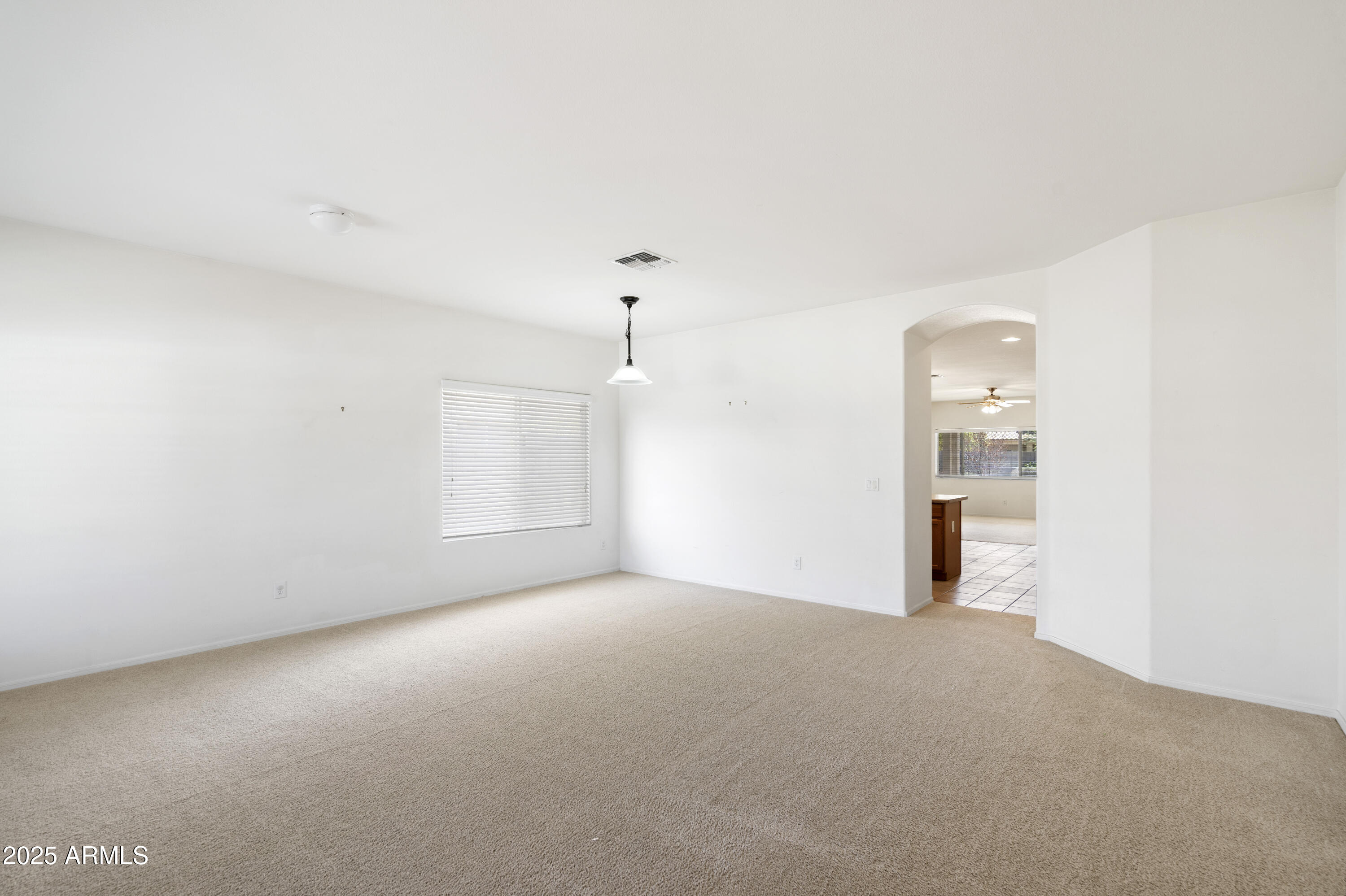 4561 E WESTCHESTER Drive
