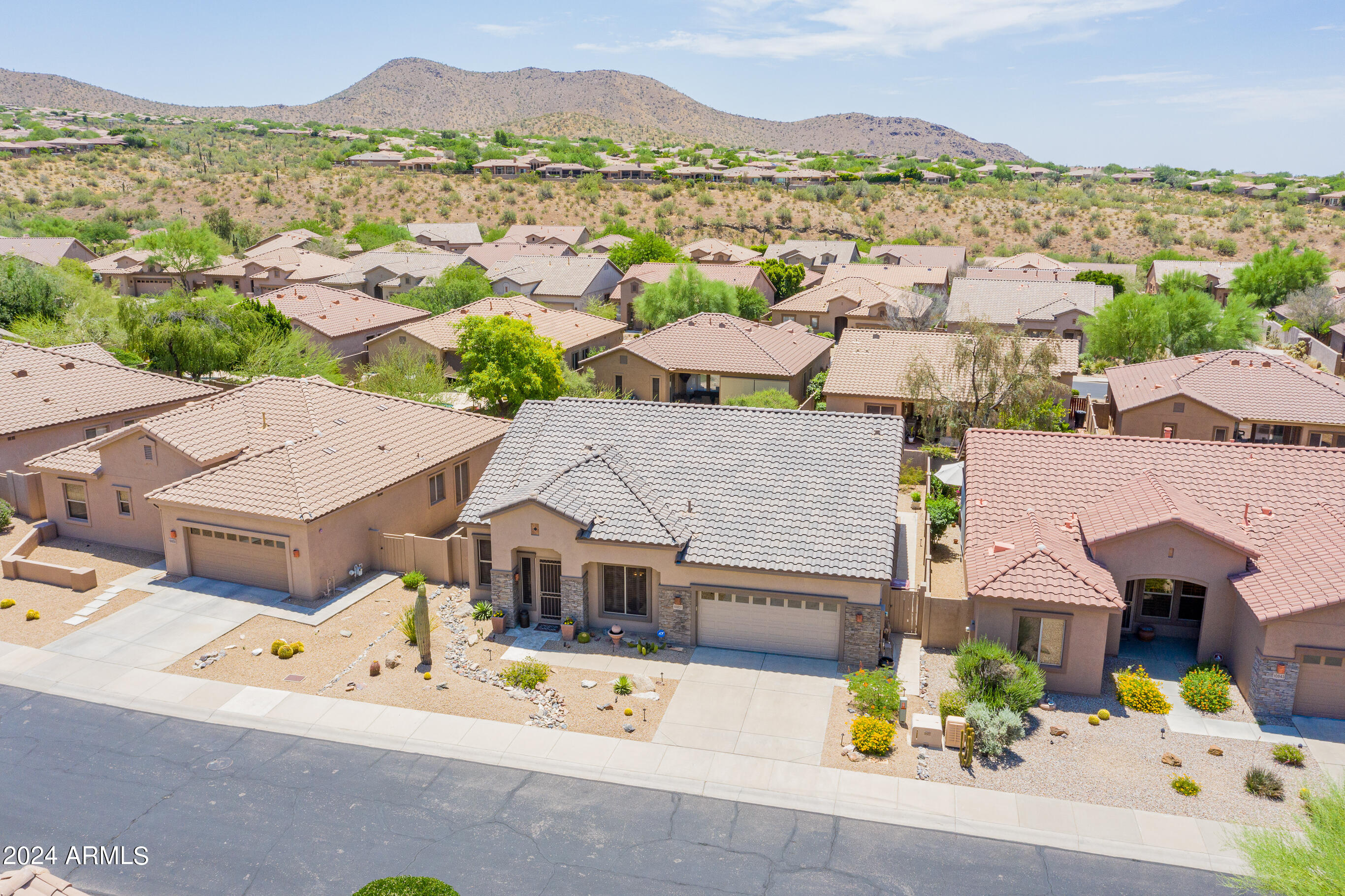 10851 E LE MARCHE Drive