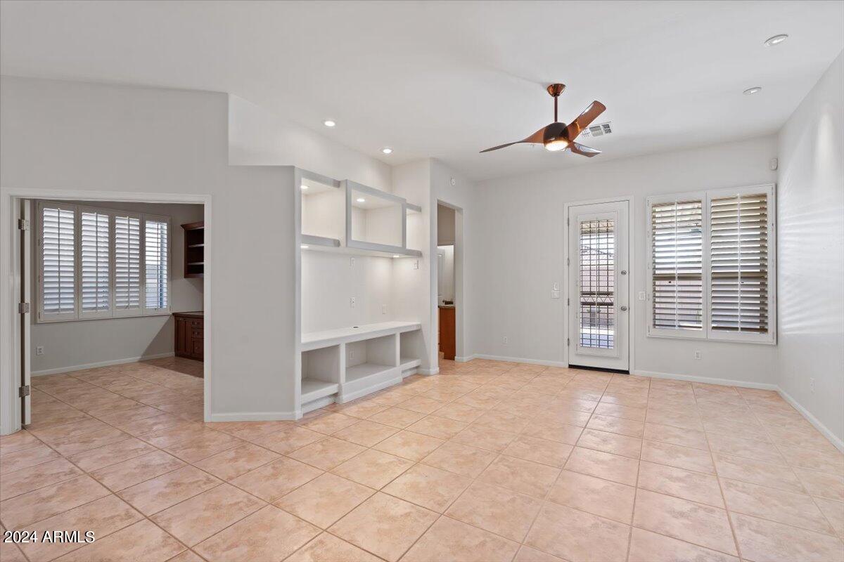 10851 E LE MARCHE Drive