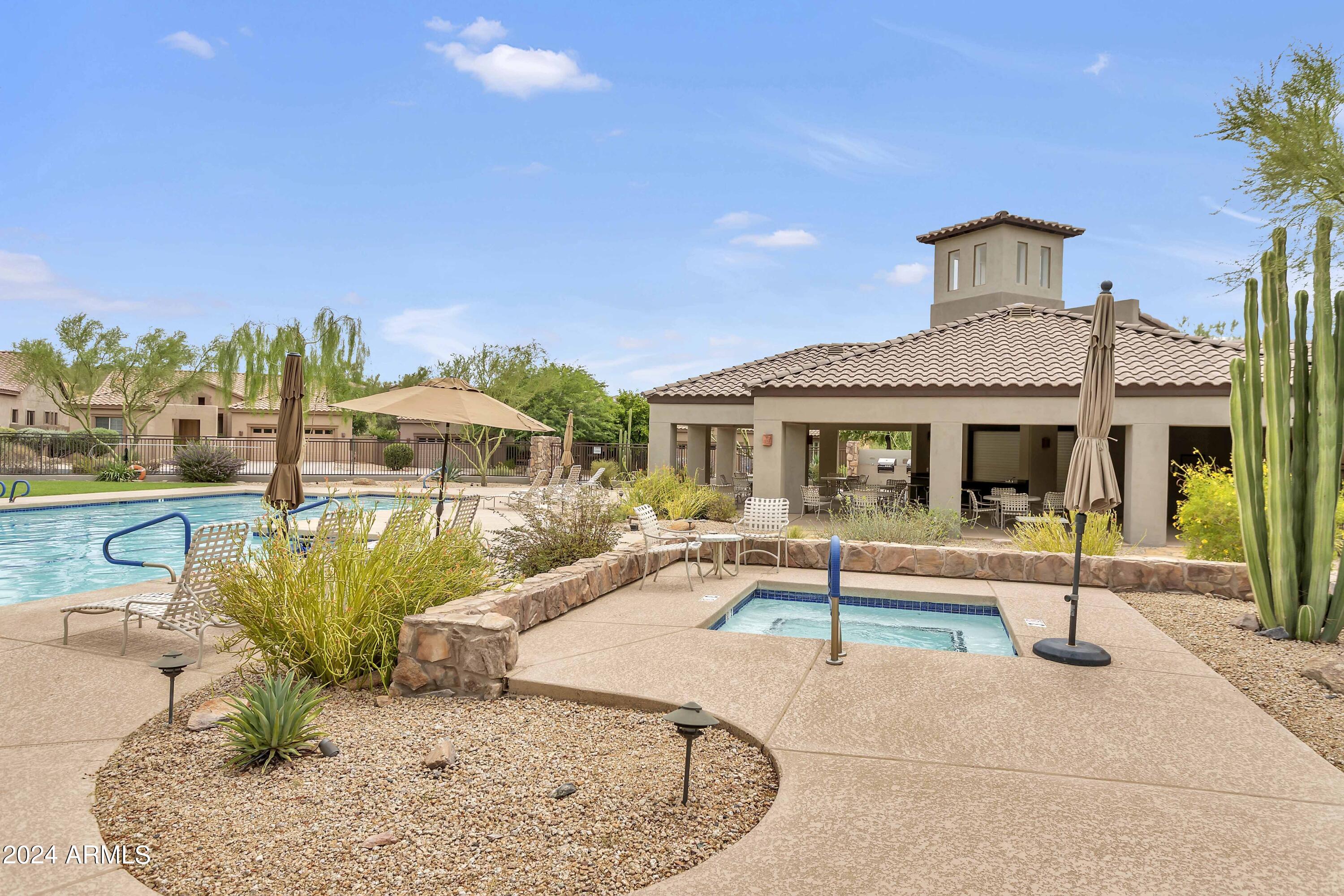 10851 E LE MARCHE Drive