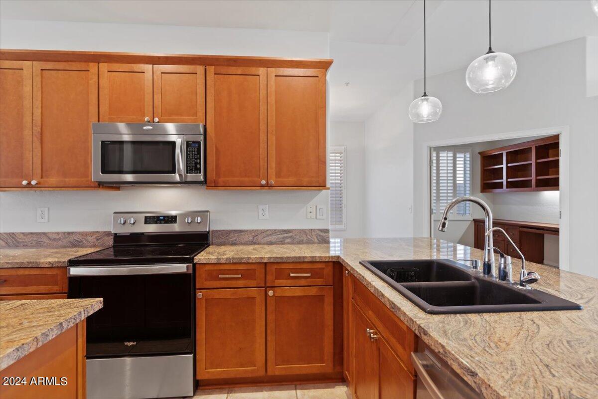 10851 E LE MARCHE Drive