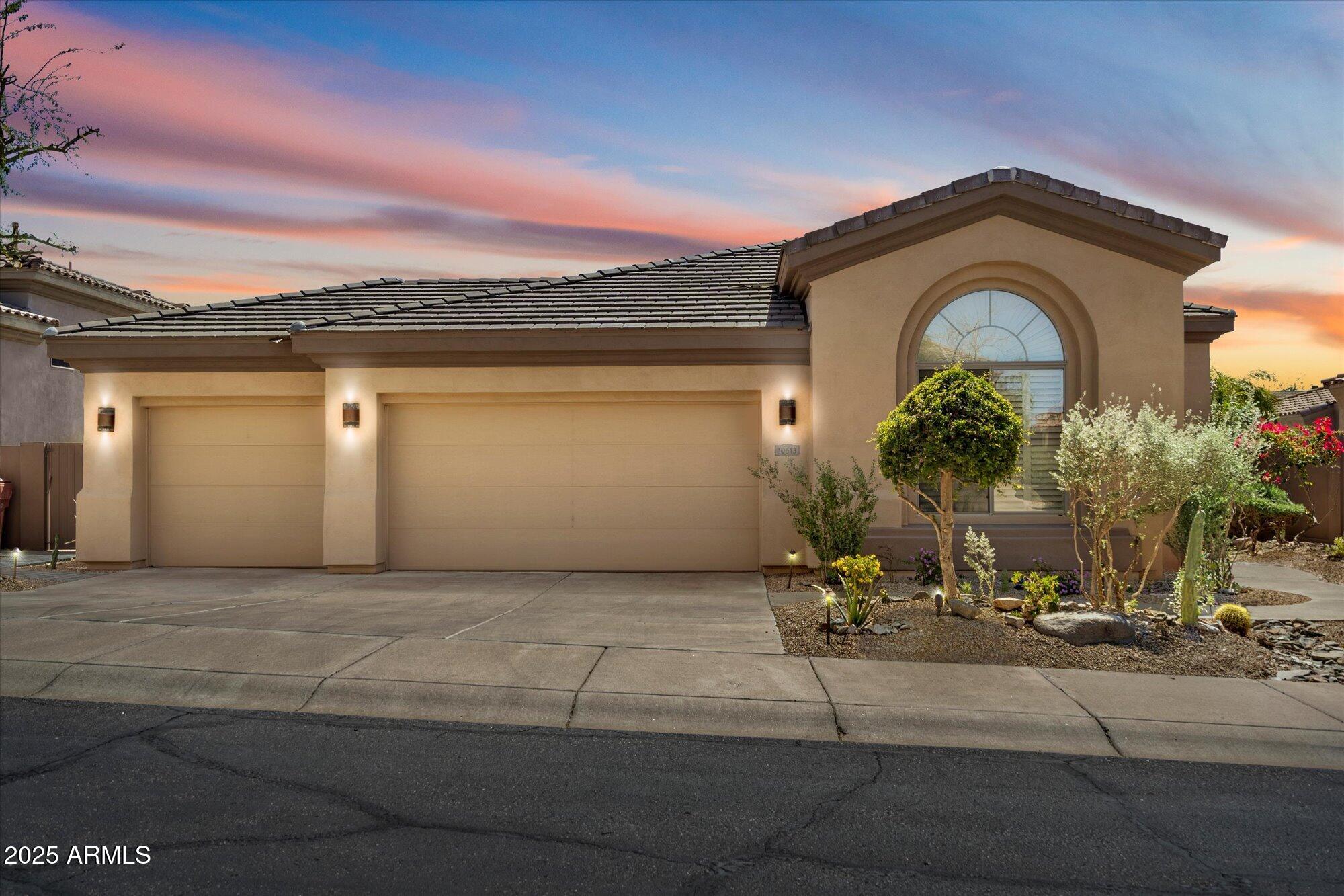 10613 E BLANCHE Drive