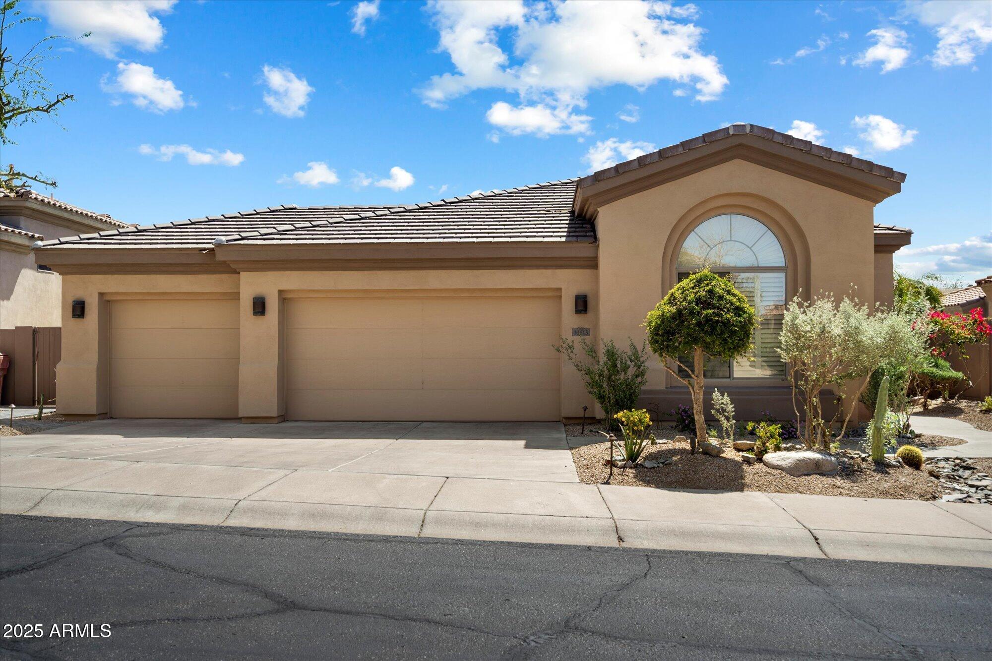 10613 E BLANCHE Drive