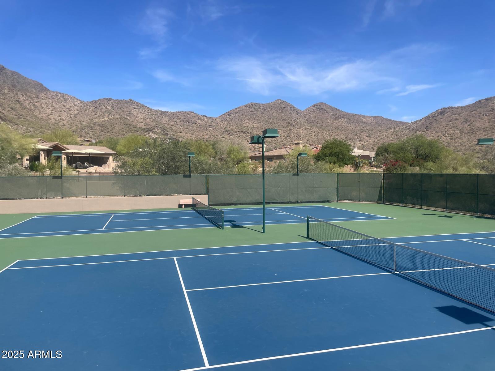 11550 E Paradise Lane