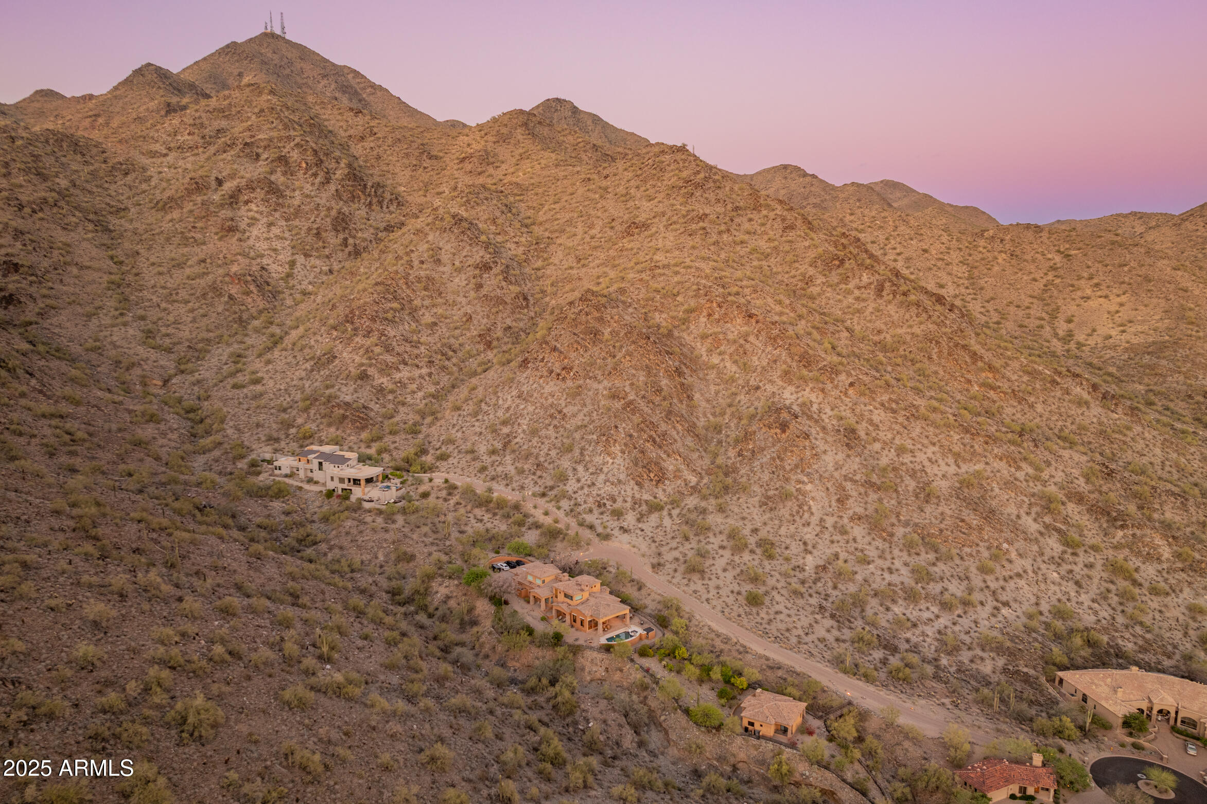 11550 E Paradise Lane