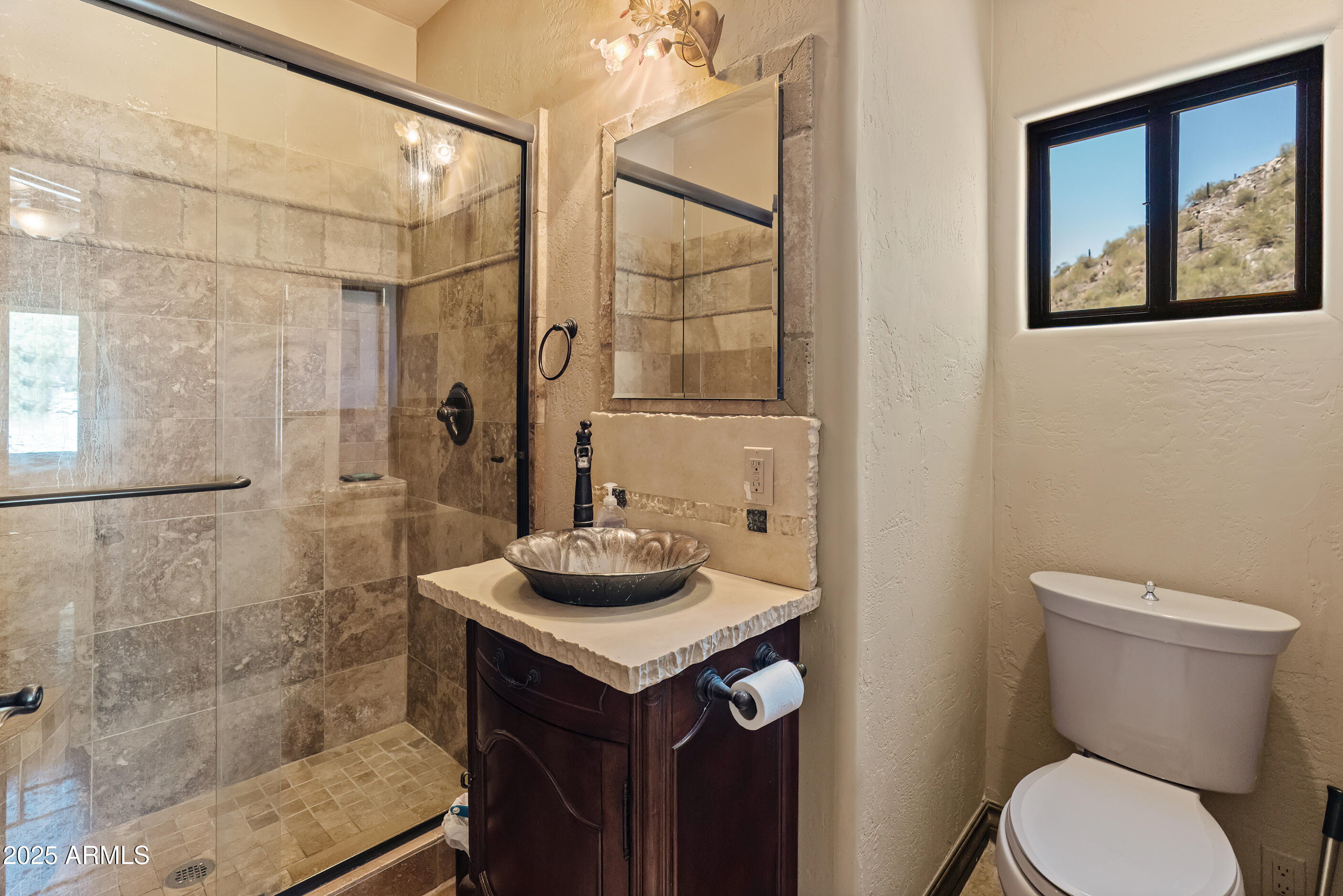 11550 E Paradise Lane