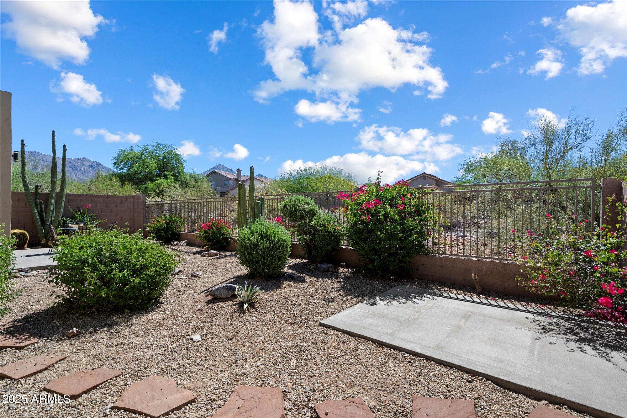 10329 E STAR OF THE DESERT Drive