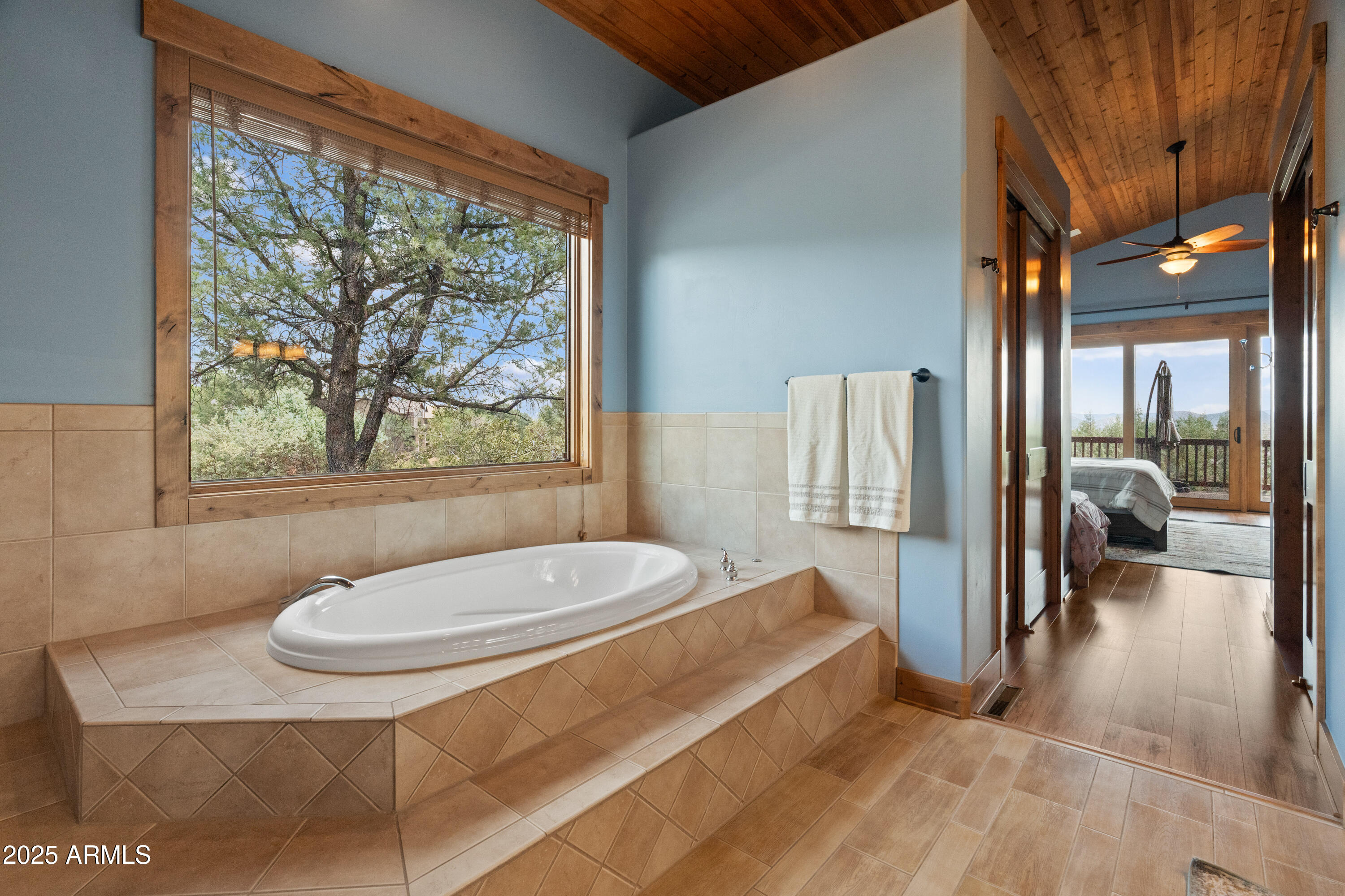 2601 E GOLDEN ASTER Circle