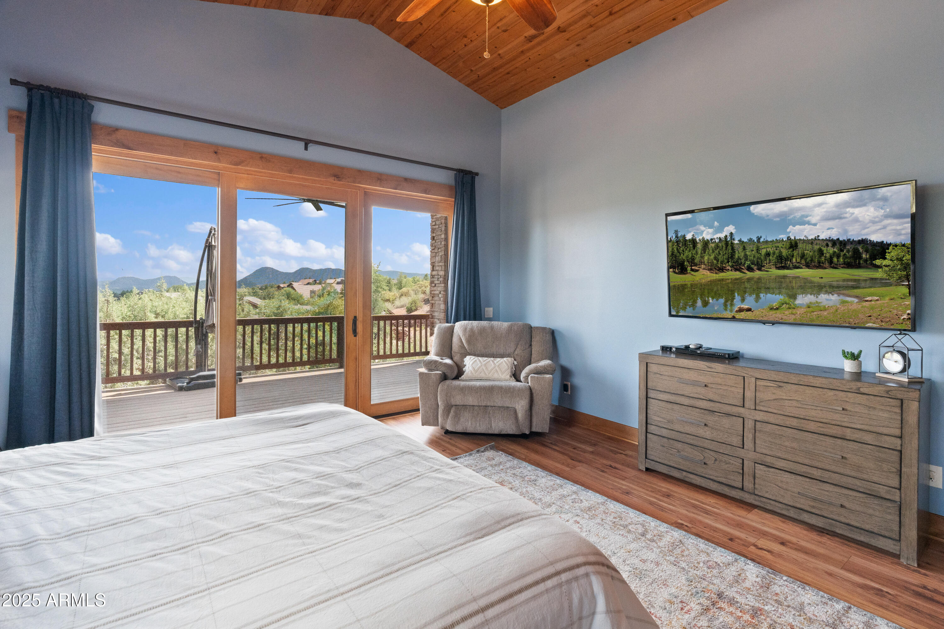 2601 E GOLDEN ASTER Circle