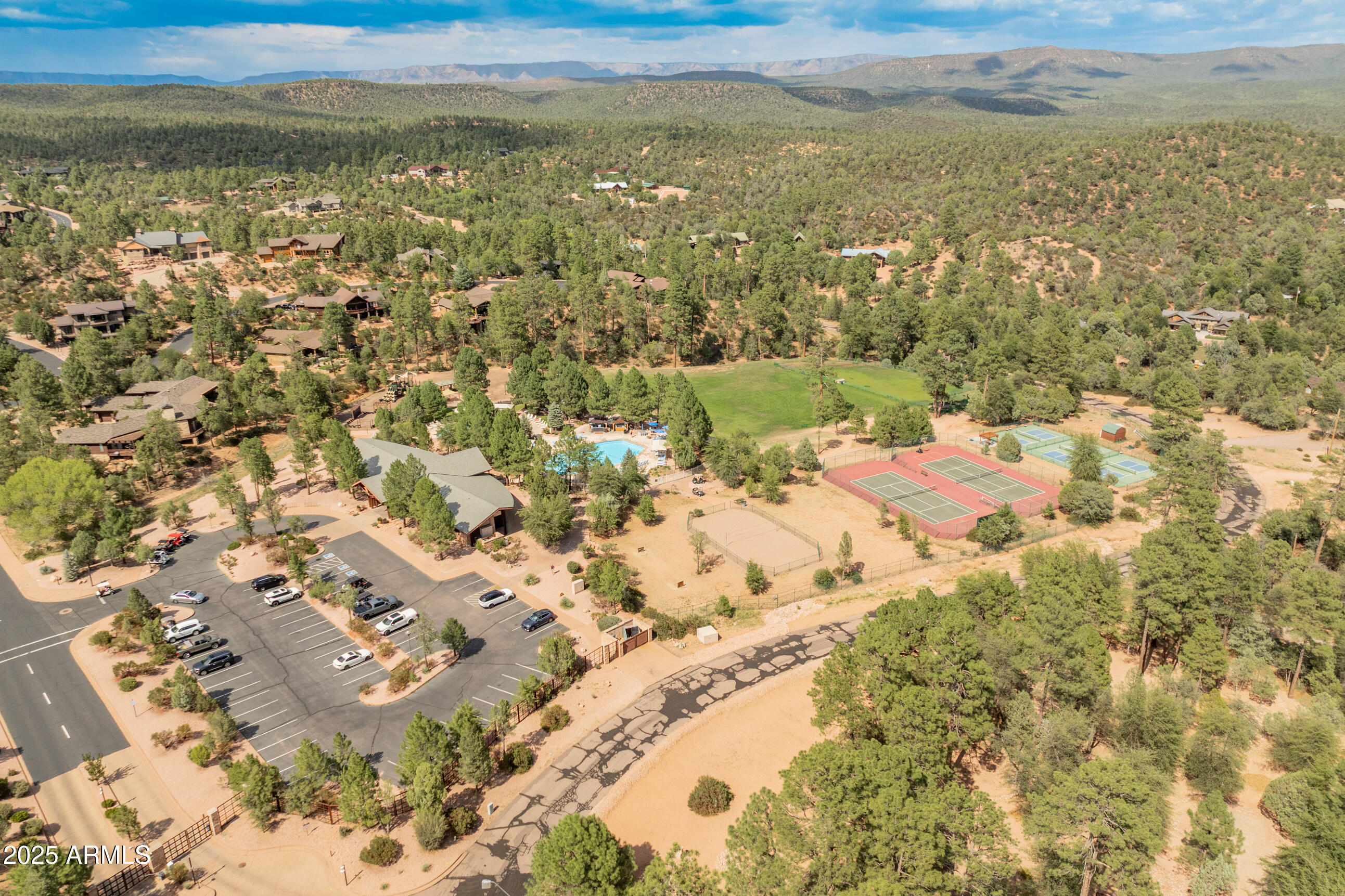 2601 E GOLDEN ASTER Circle
