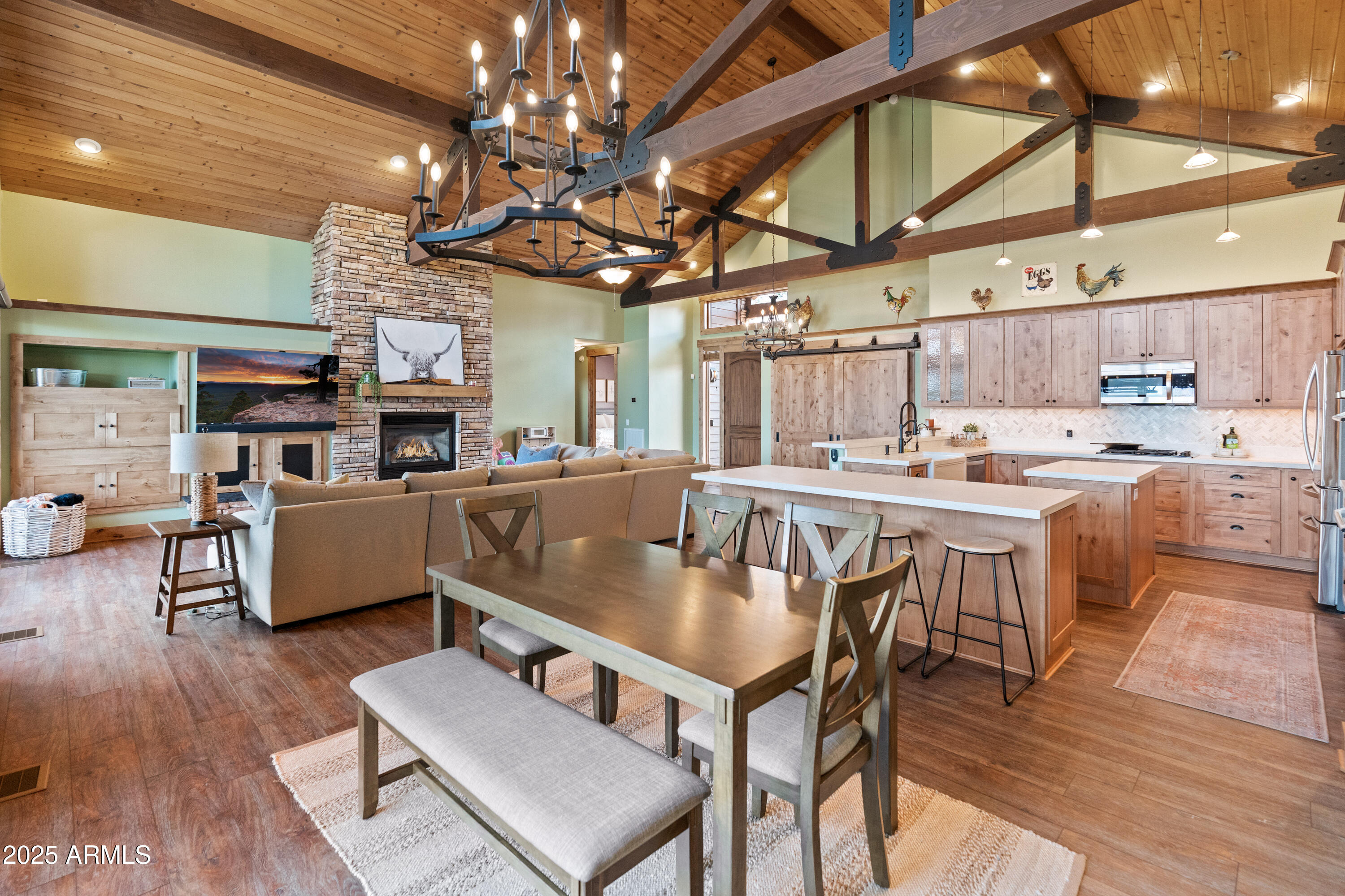 2601 E GOLDEN ASTER Circle