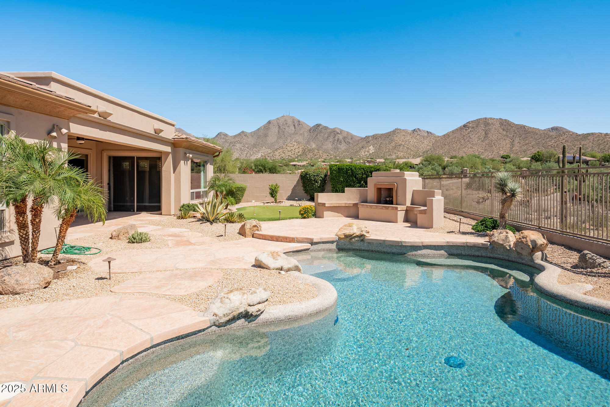 11139 E WINCHCOMB Drive