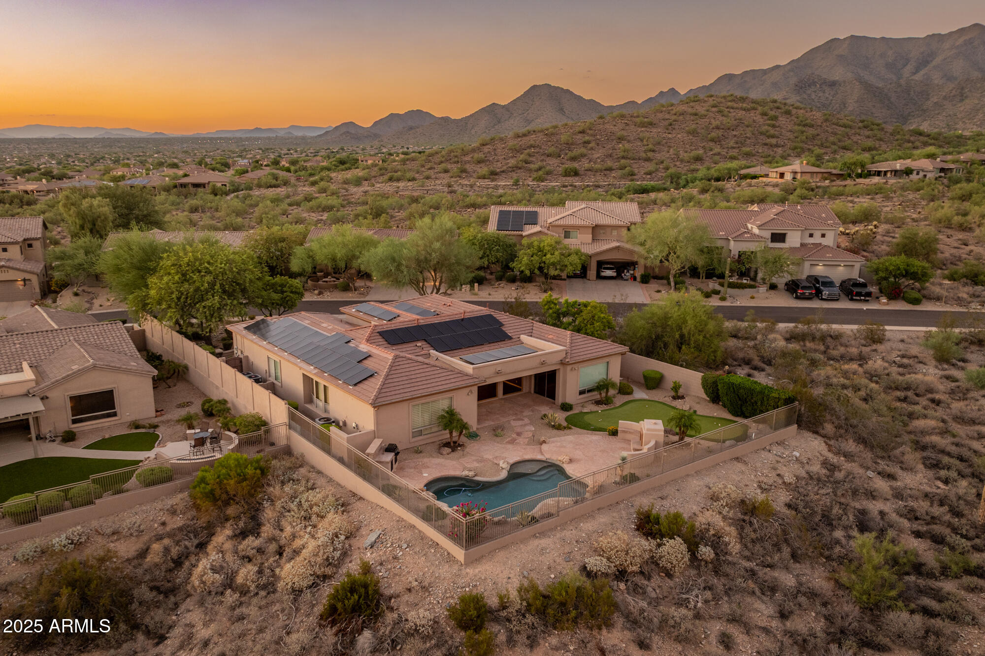 11139 E WINCHCOMB Drive