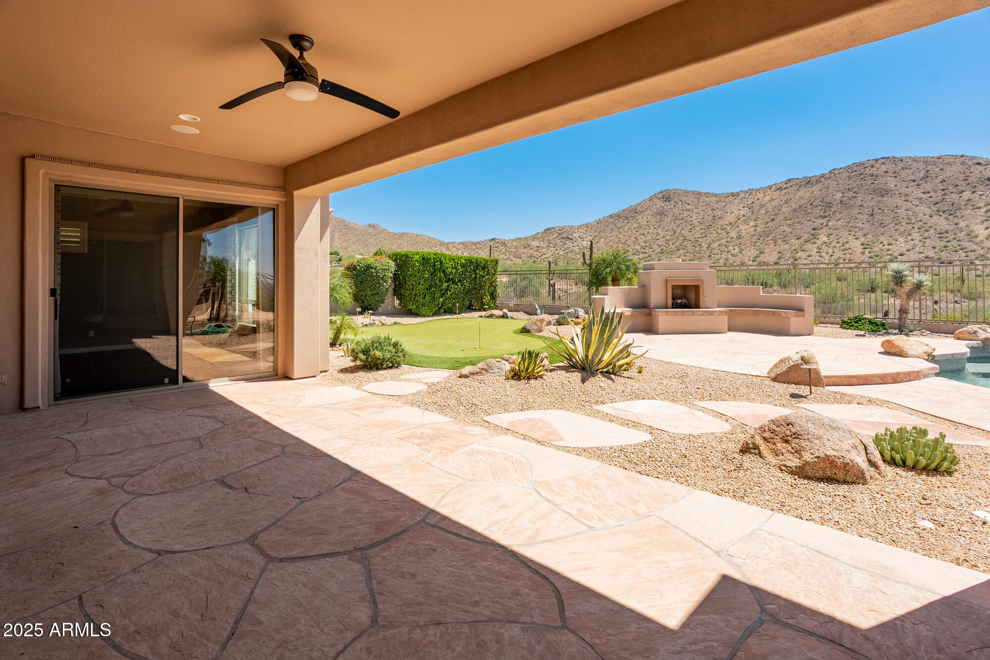 11139 E WINCHCOMB Drive