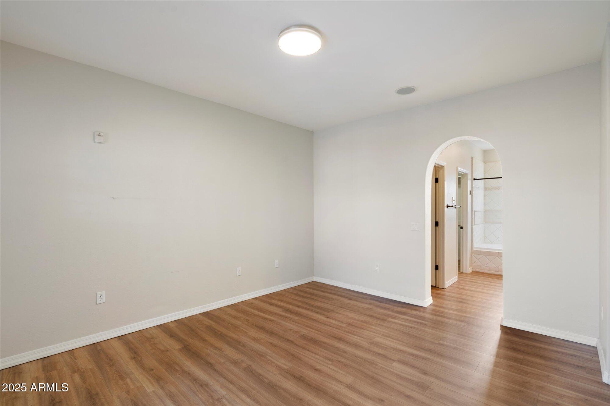 3935 E Rough Rider Road 1034