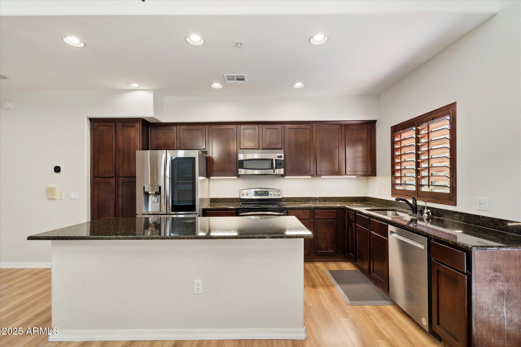 3935 E Rough Rider Road 1034