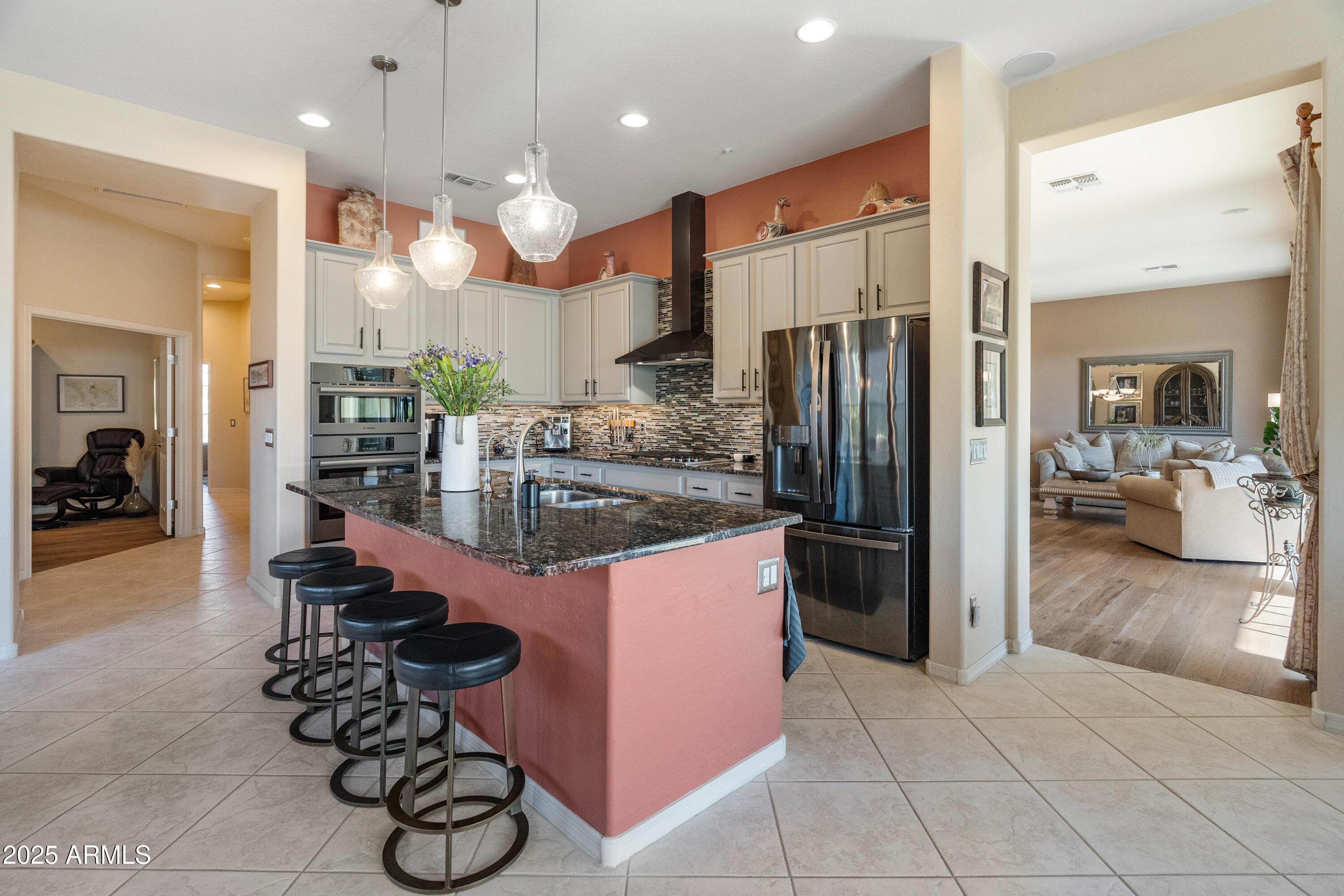 10999 E WINCHCOMB Drive