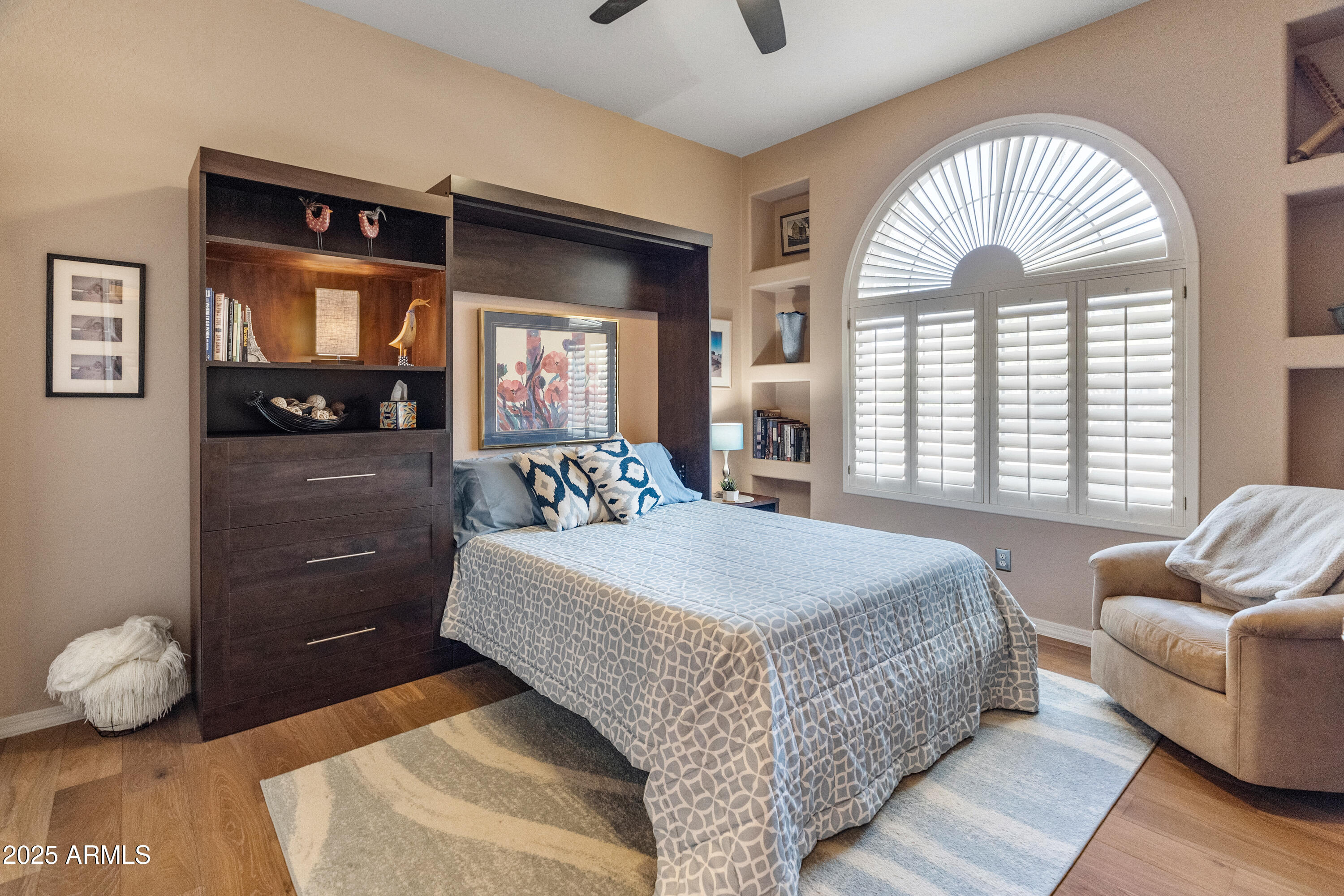 10999 E WINCHCOMB Drive