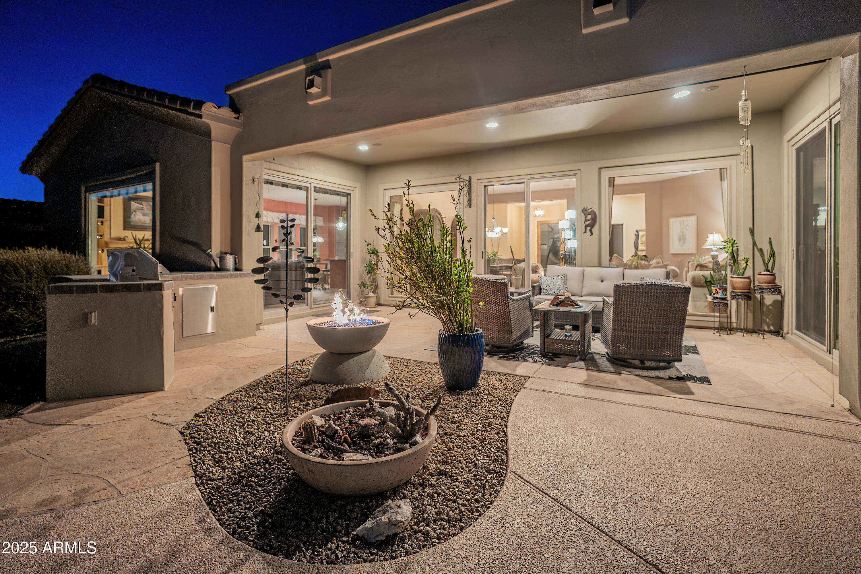 10999 E WINCHCOMB Drive