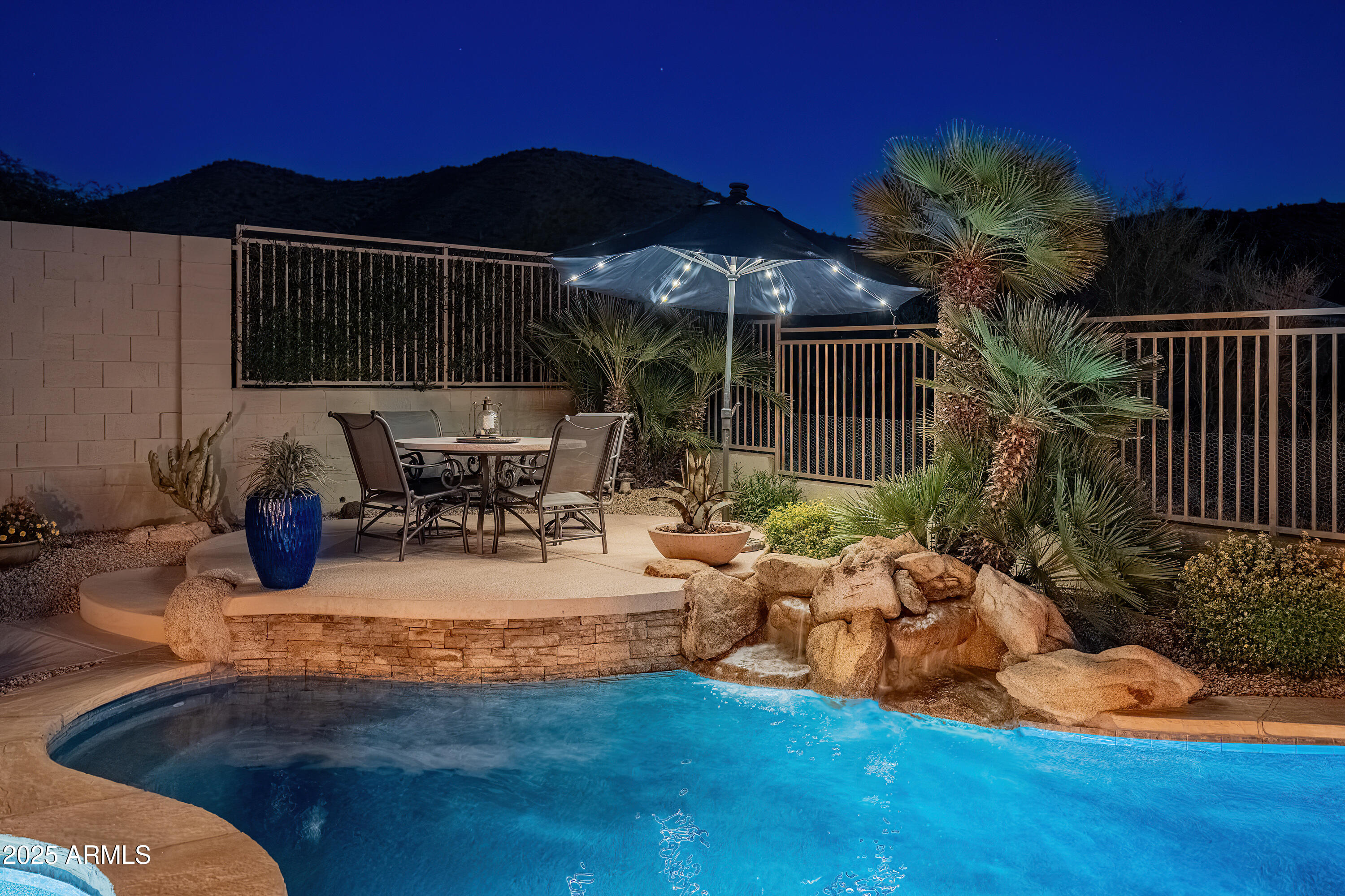 10999 E WINCHCOMB Drive