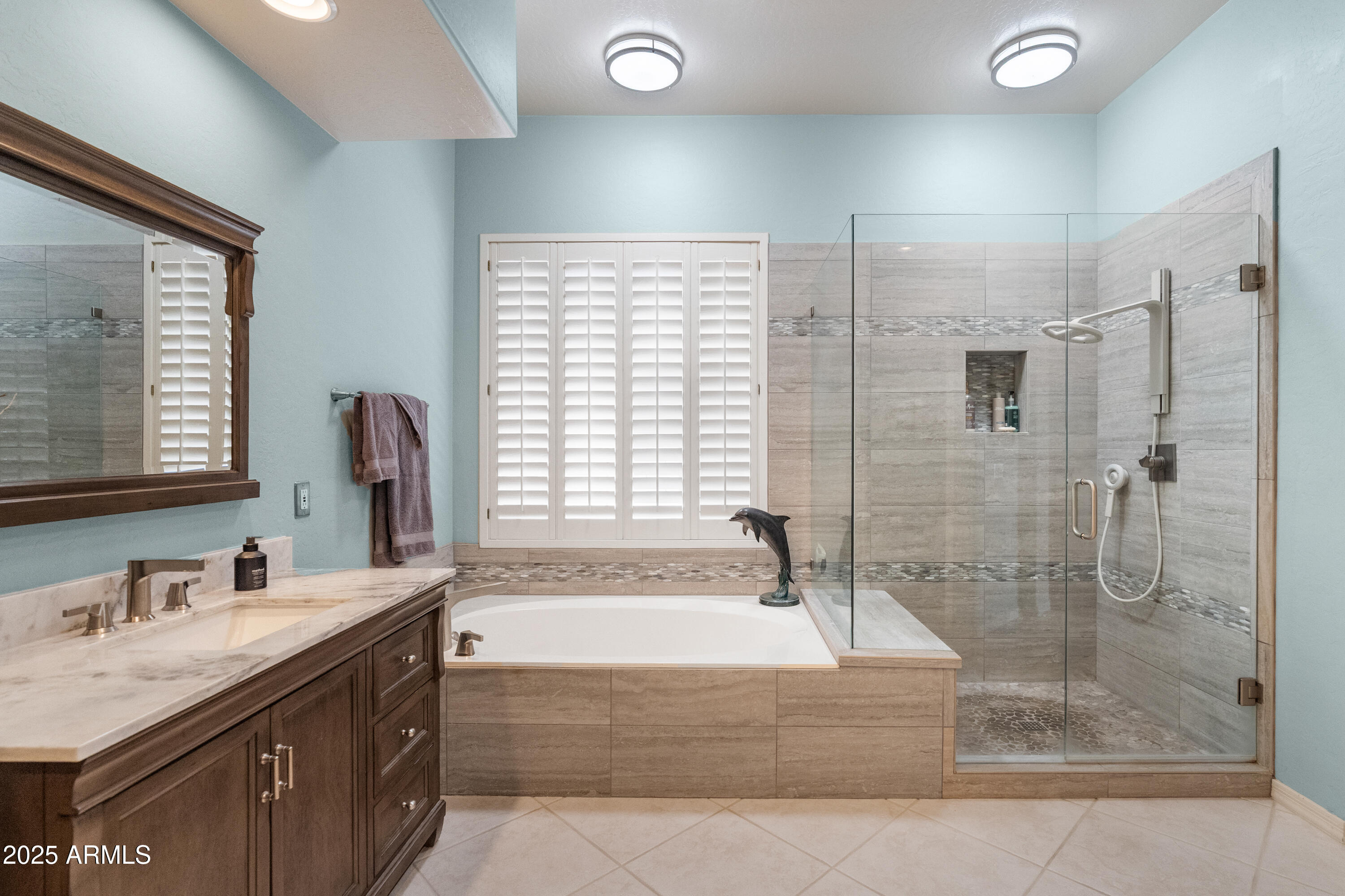 10999 E WINCHCOMB Drive