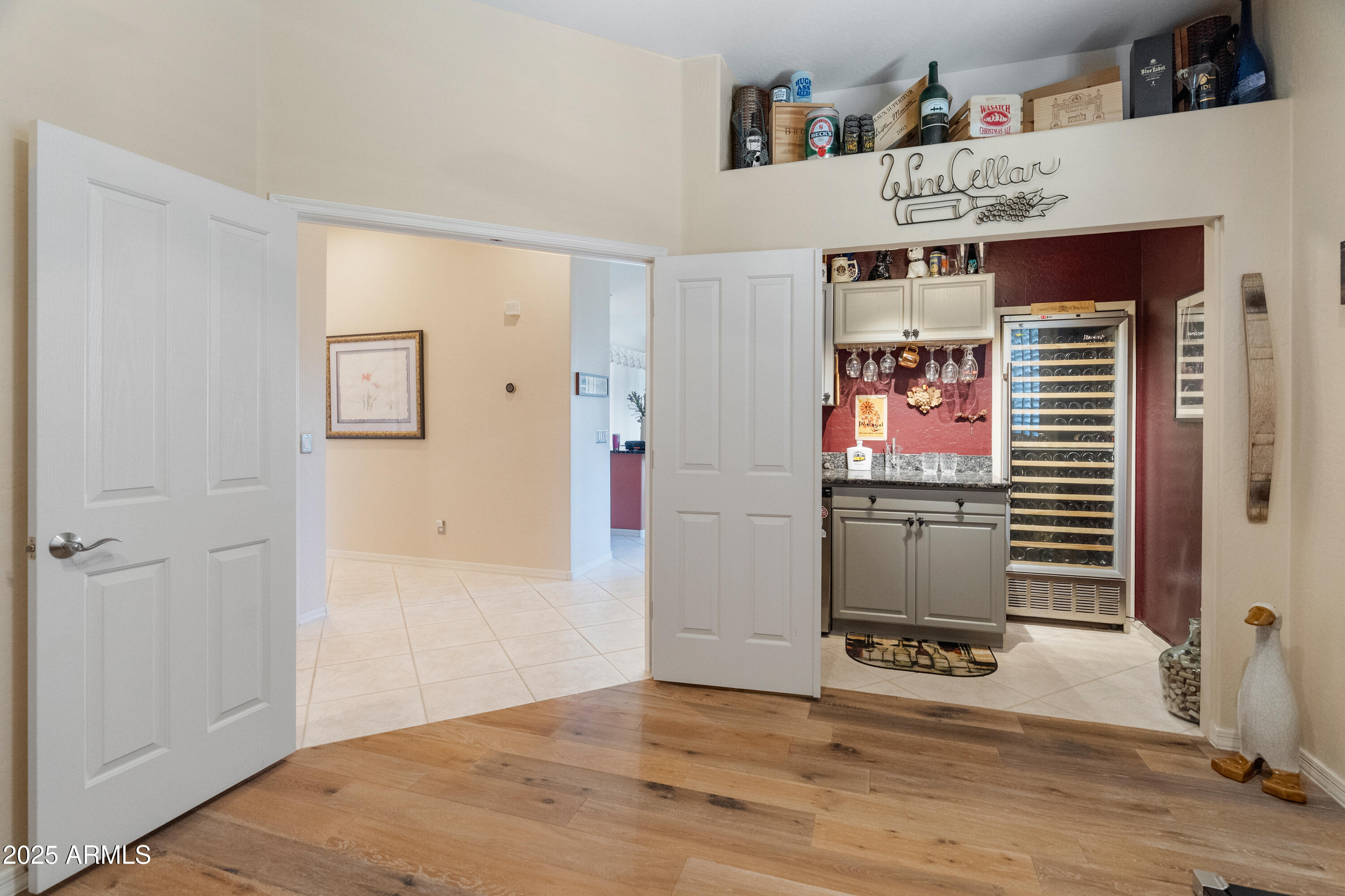 10999 E WINCHCOMB Drive