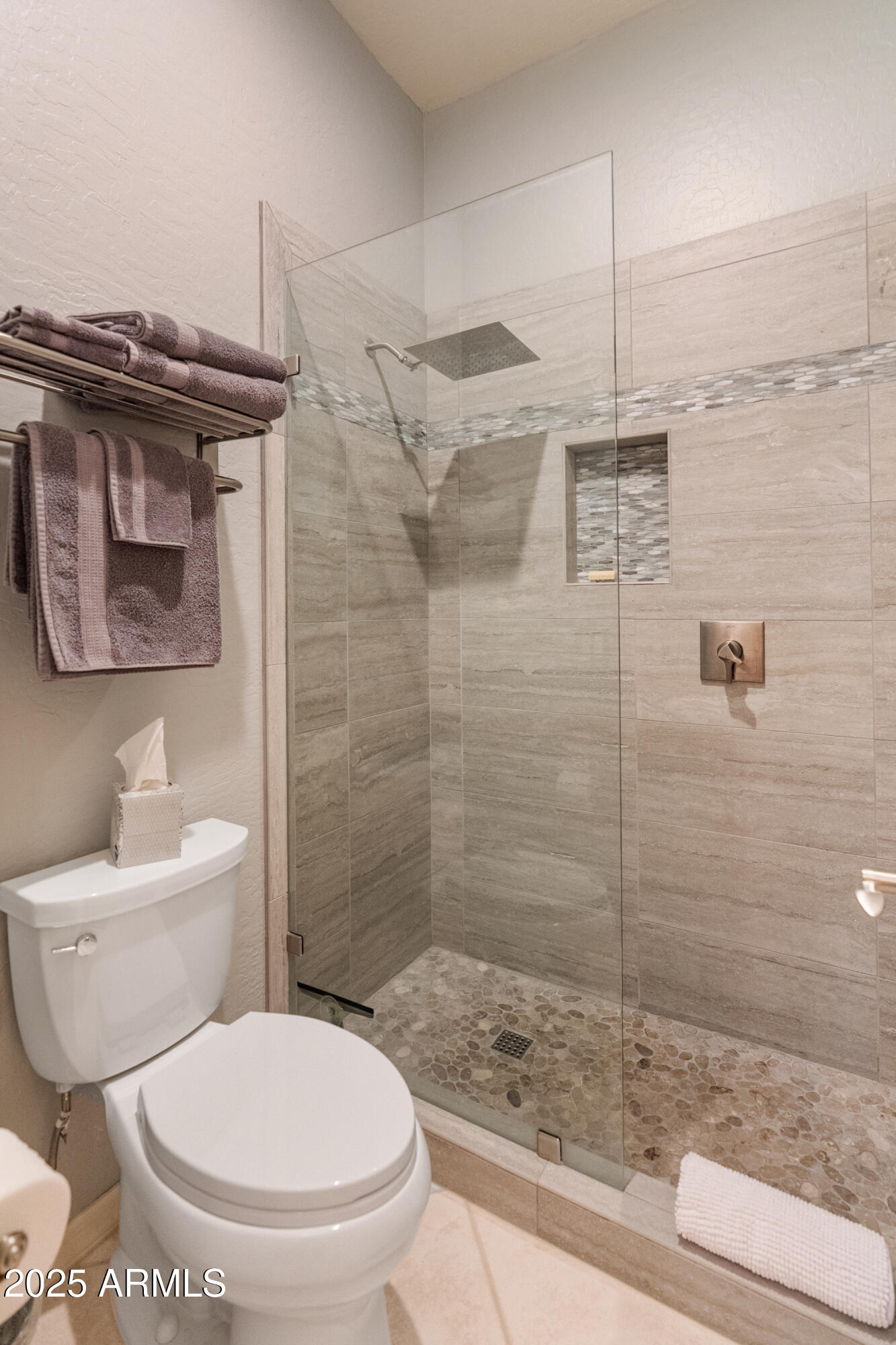 10999 E WINCHCOMB Drive