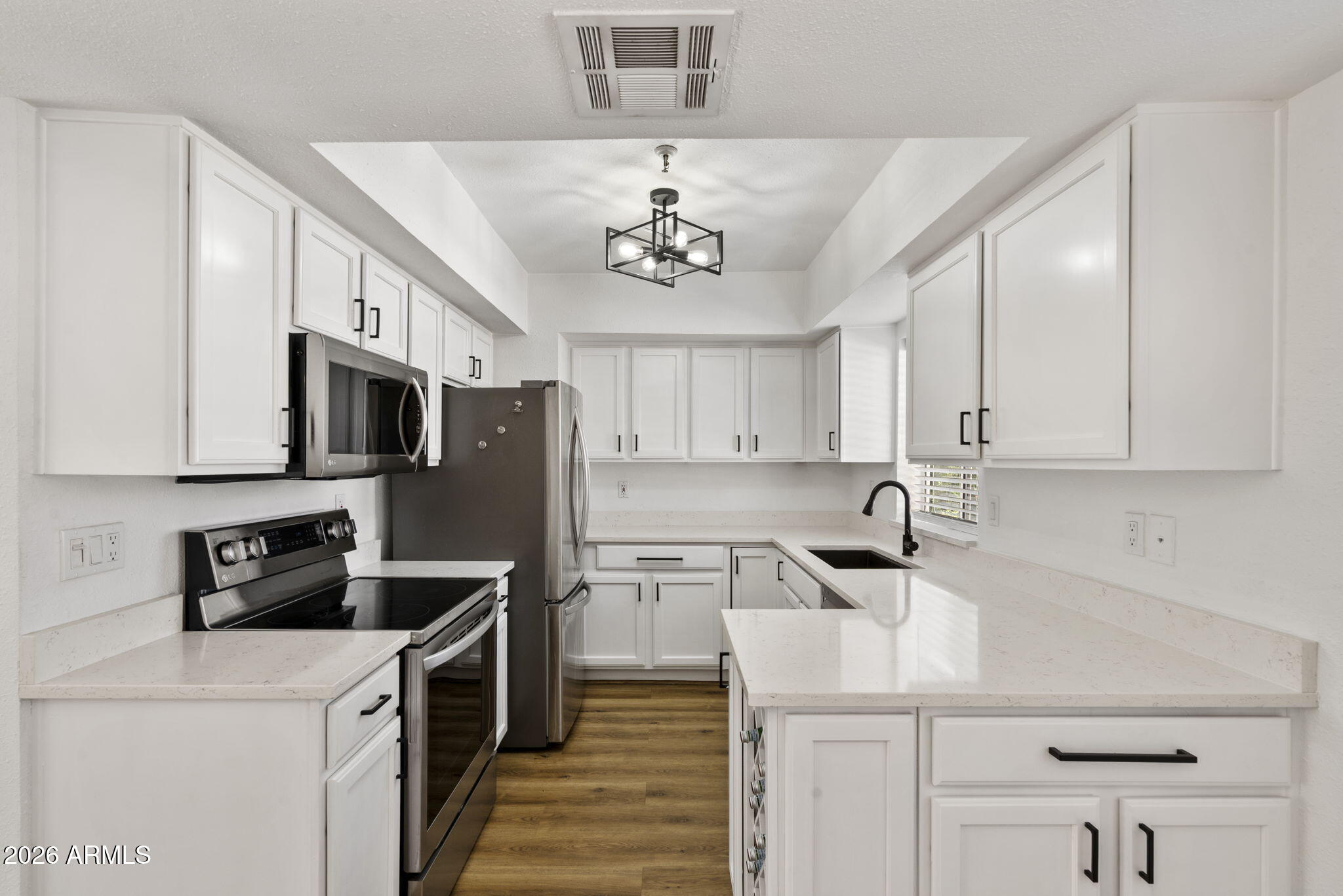 4554 E PARADISE VILLAGE Parkway N 203