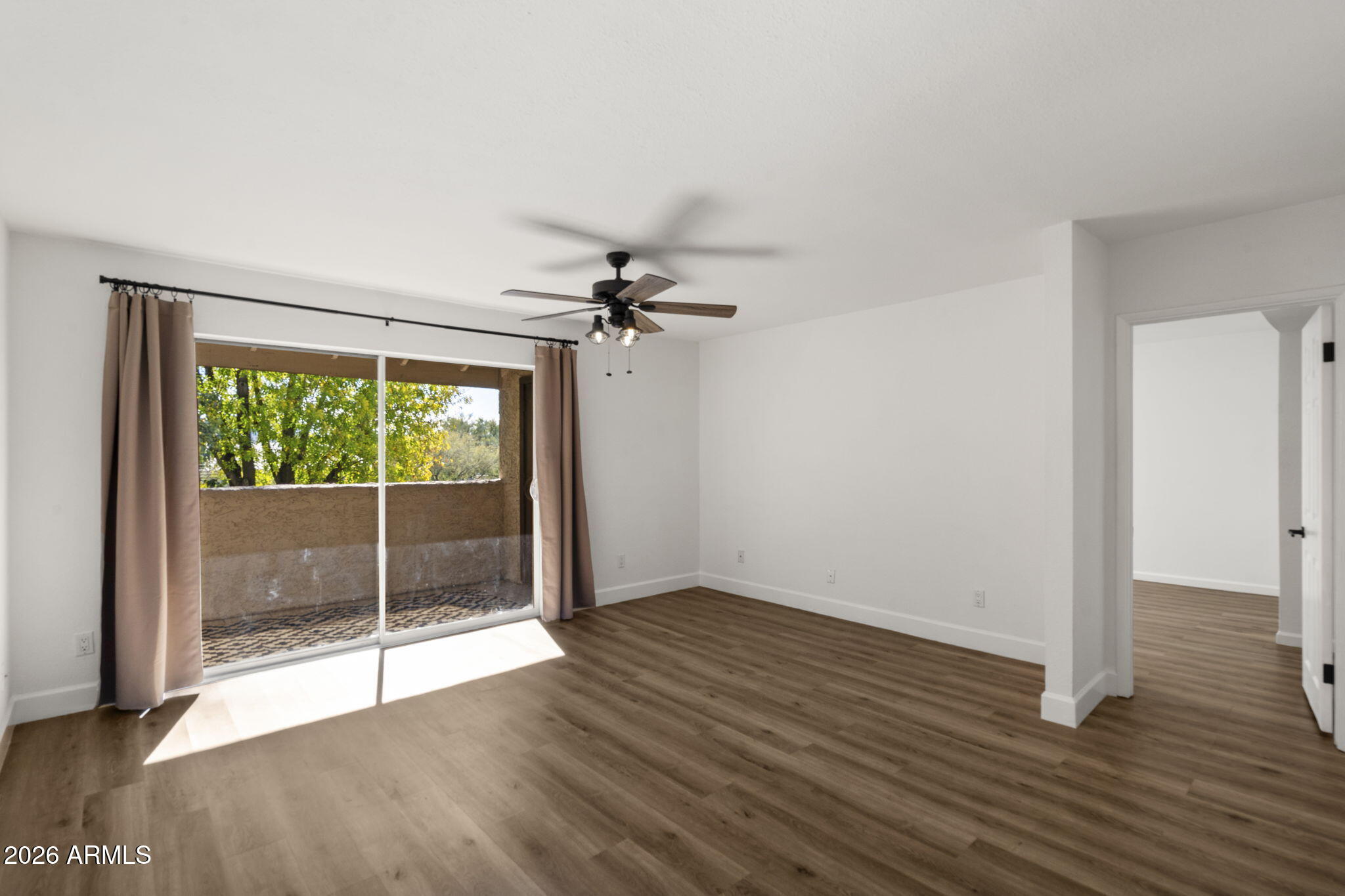 4554 E PARADISE VILLAGE Parkway N 203