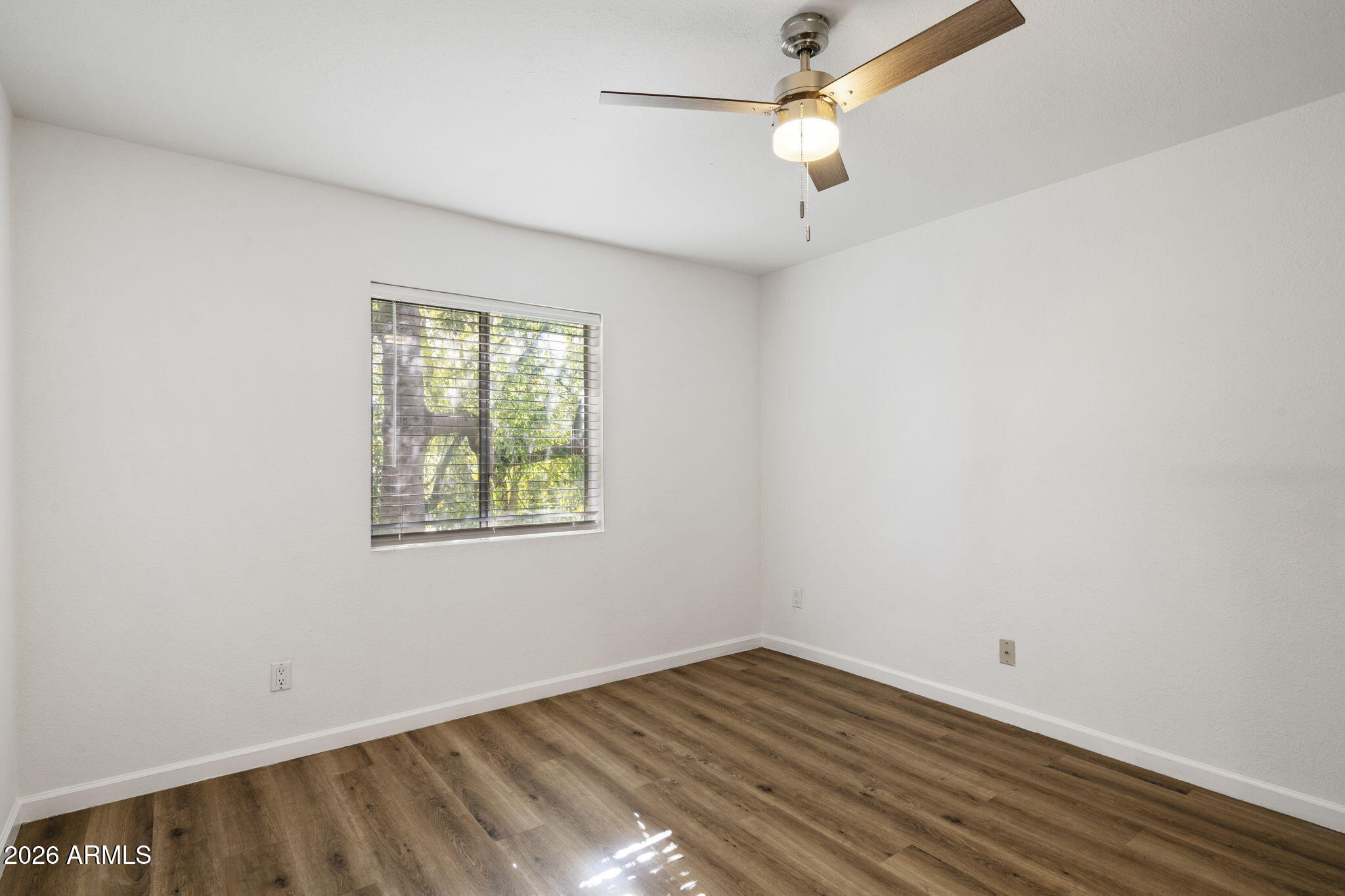 4554 E PARADISE VILLAGE Parkway N 203