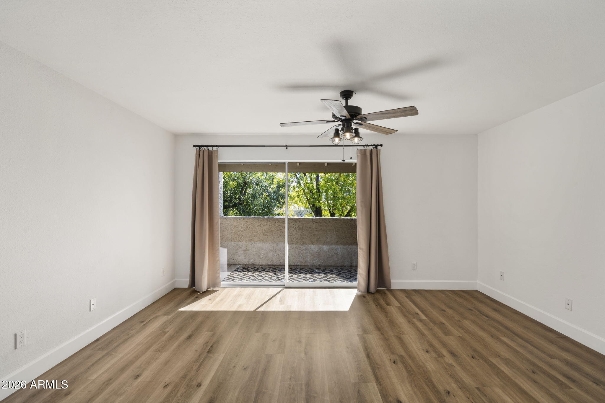 4554 E PARADISE VILLAGE Parkway N 203