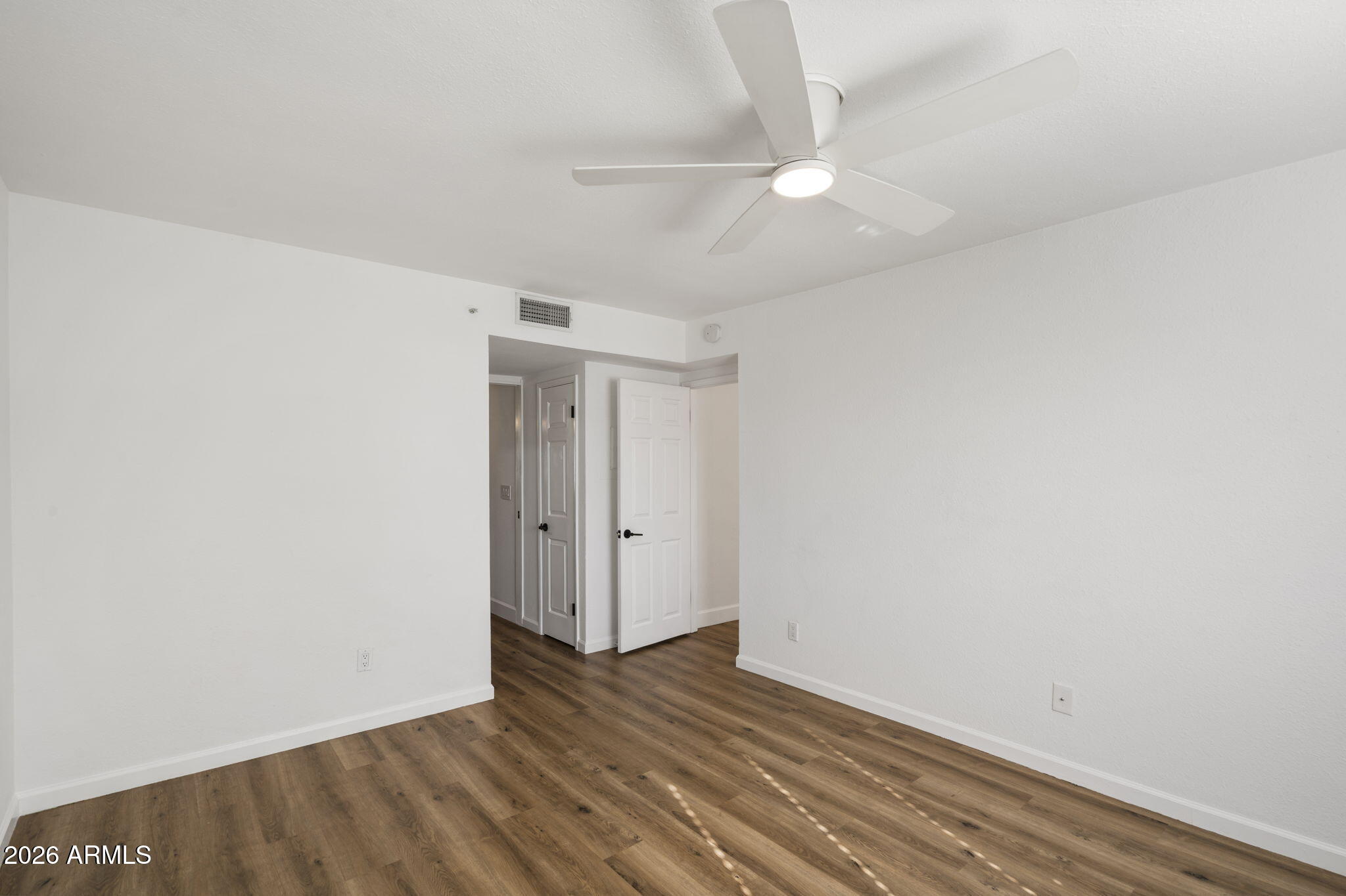 4554 E PARADISE VILLAGE Parkway N 203