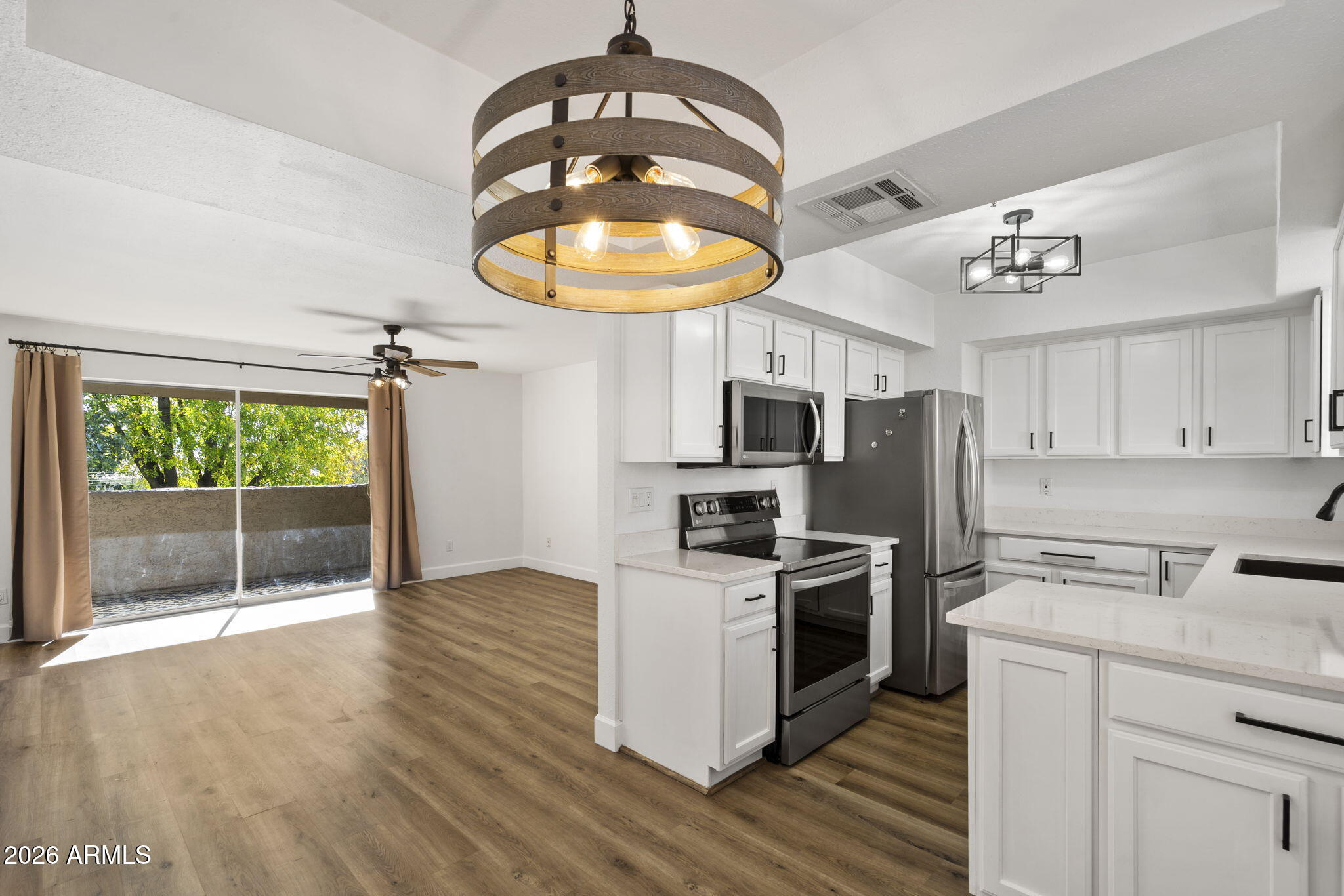 4554 E PARADISE VILLAGE Parkway N 203