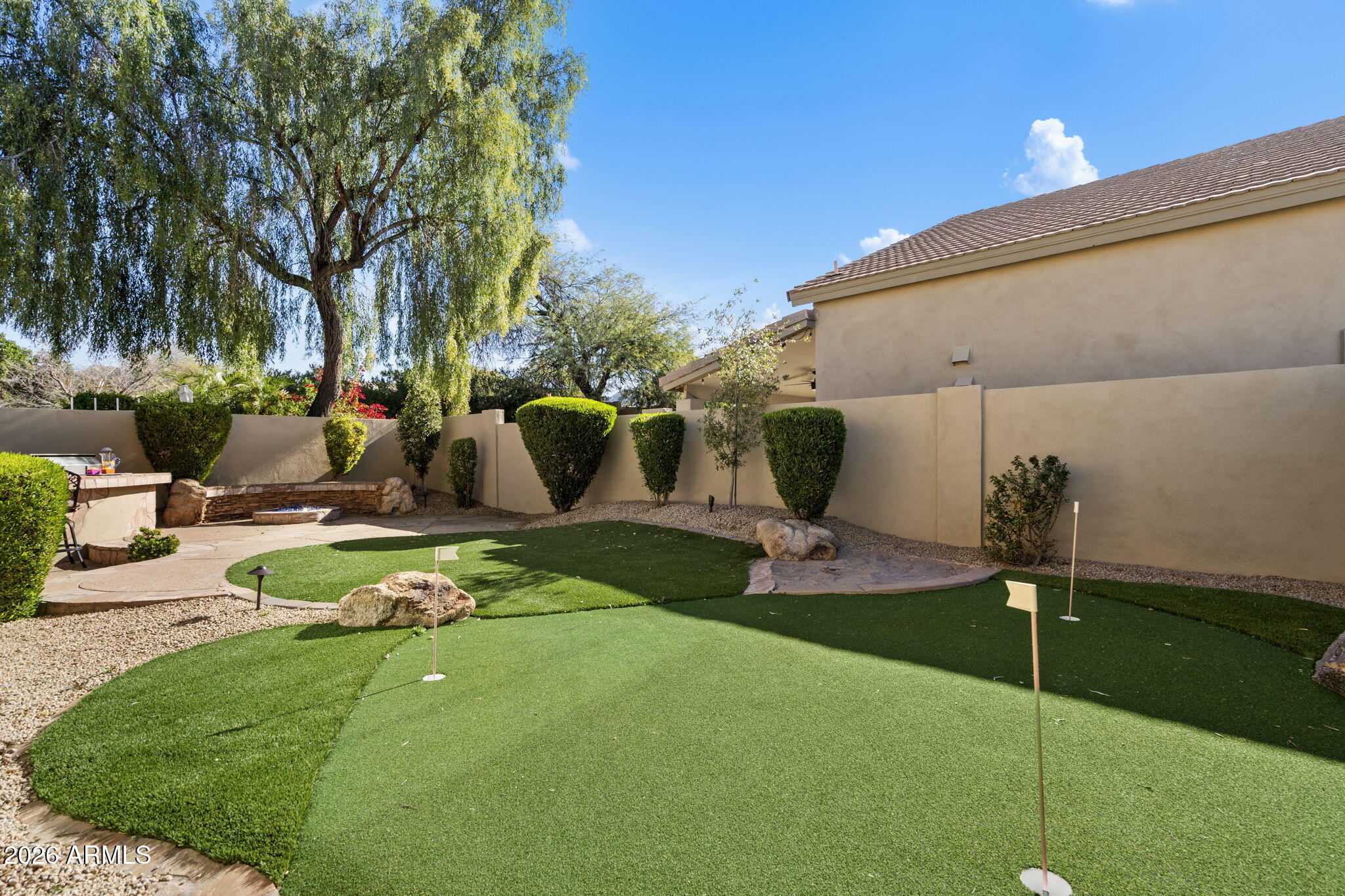 10389 E RAINTREE Drive