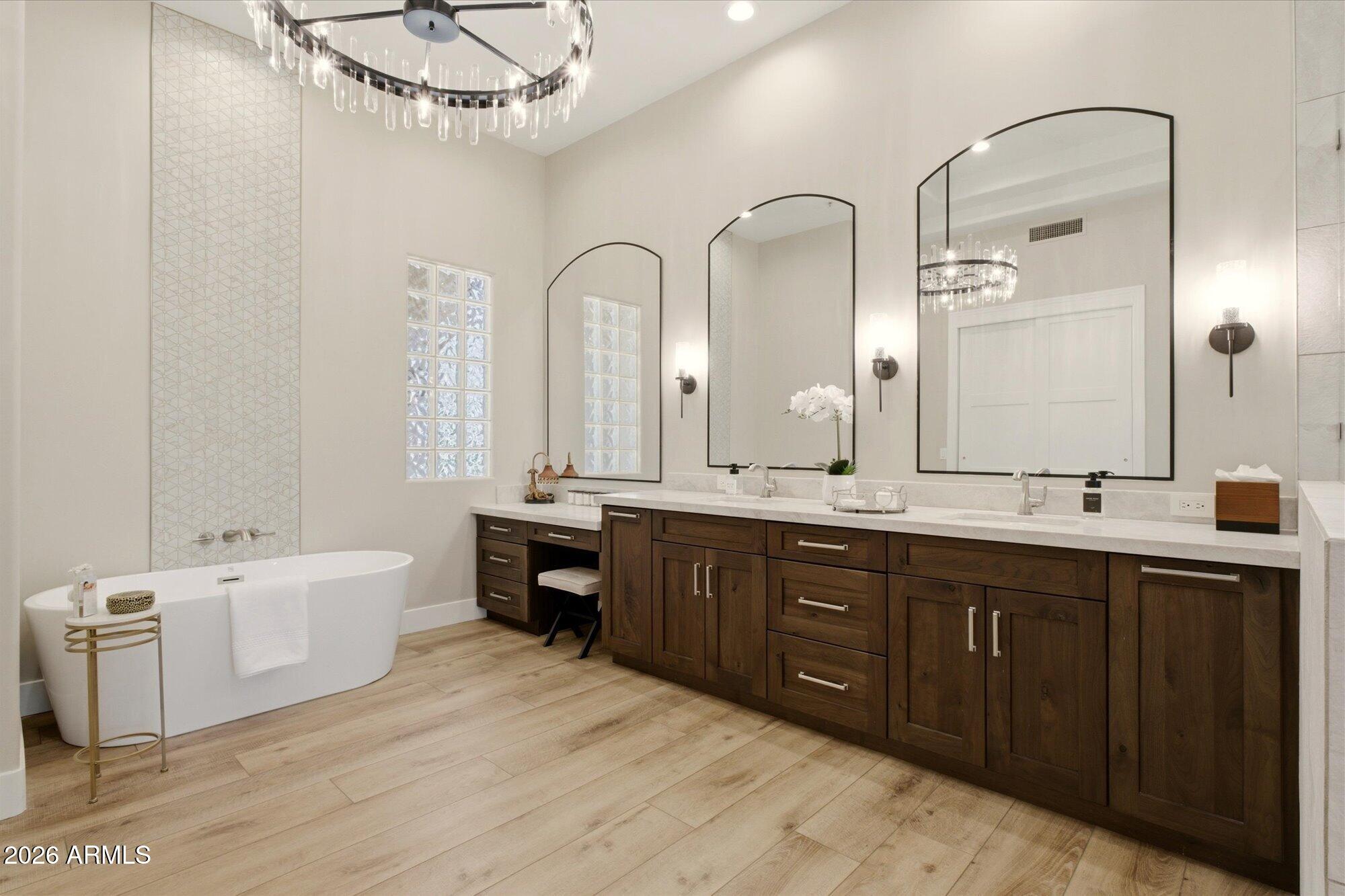 10907 E VIA DONA Road