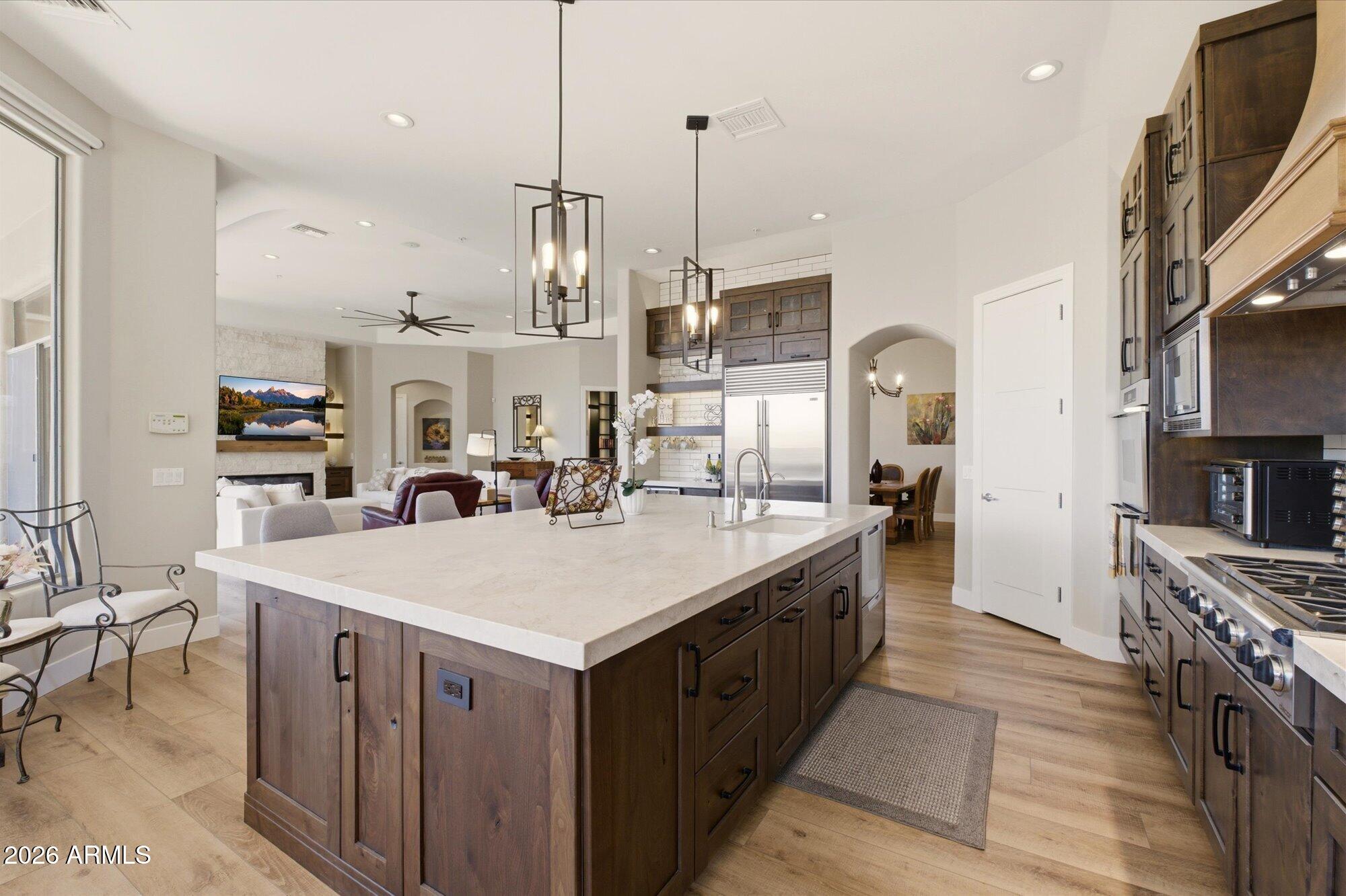 10907 E VIA DONA Road