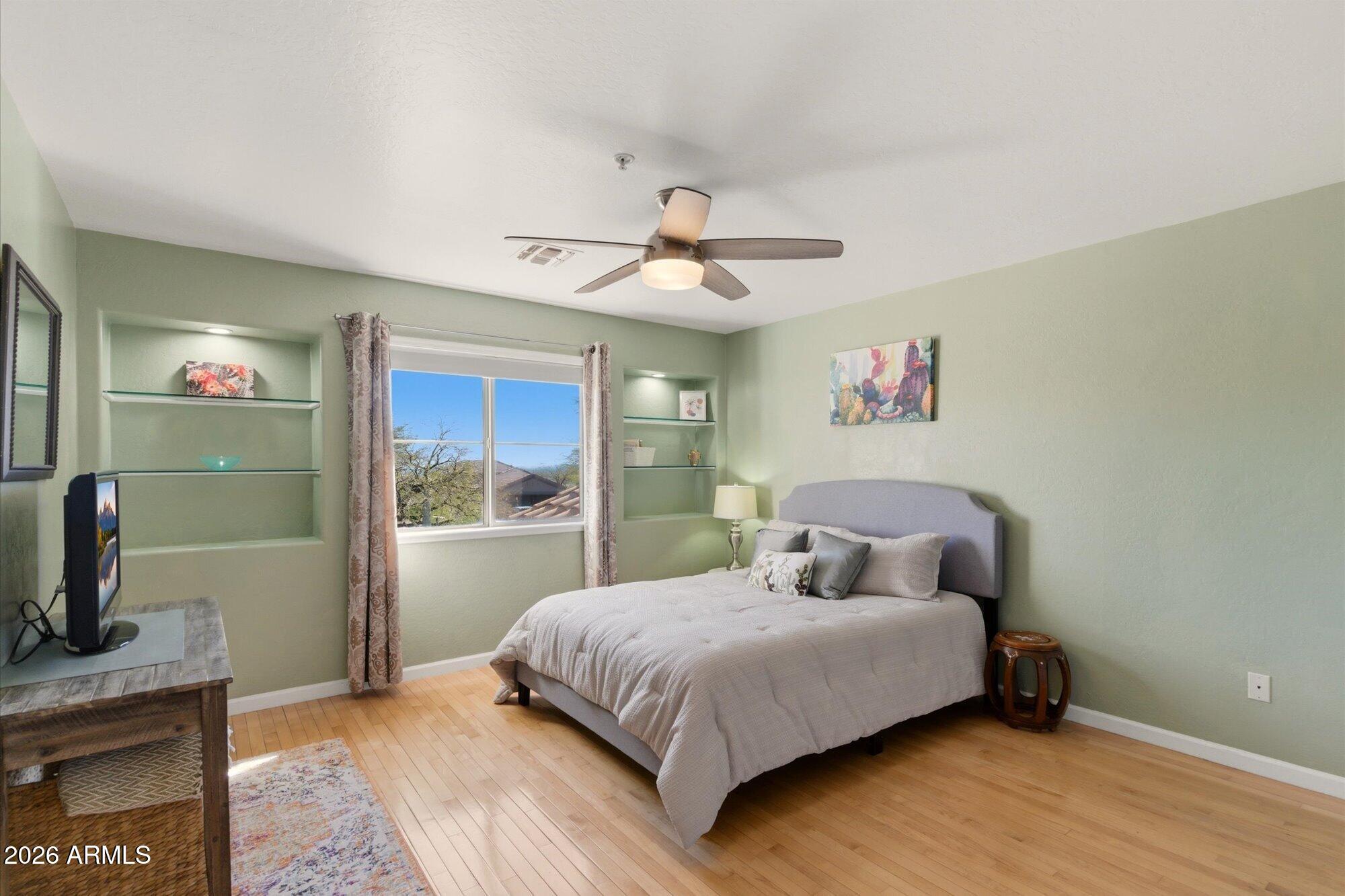 10652 E Acacia Drive