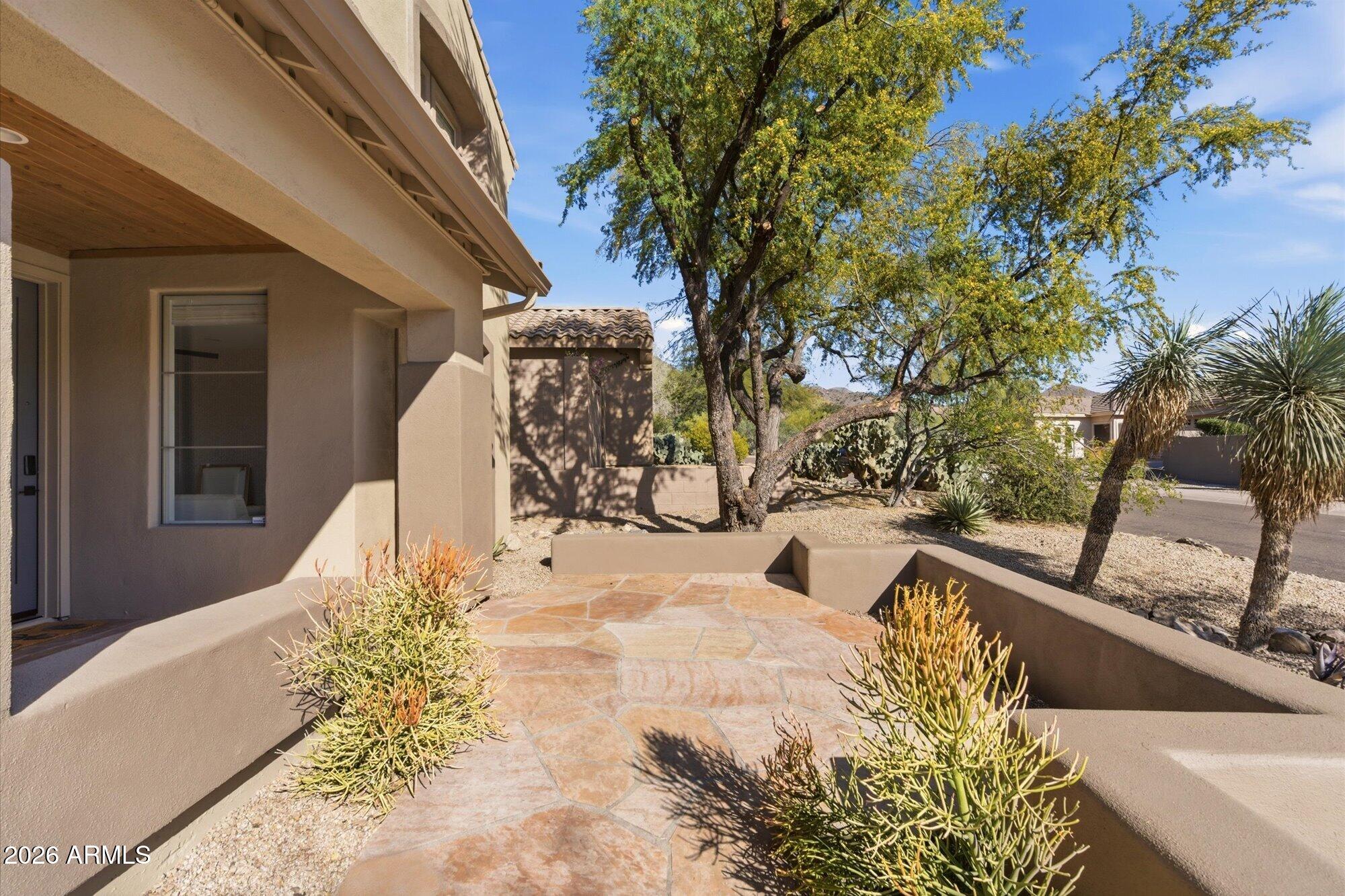 10652 E Acacia Drive