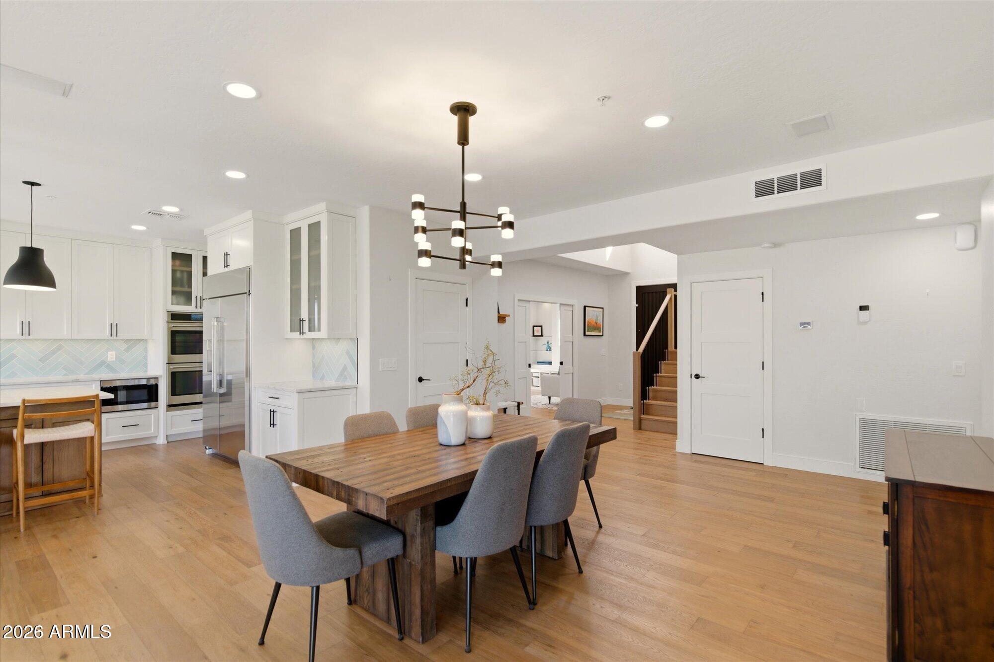 10652 E Acacia Drive