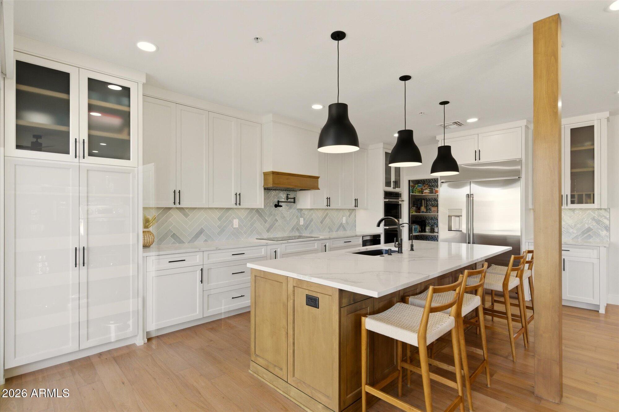 10652 E Acacia Drive