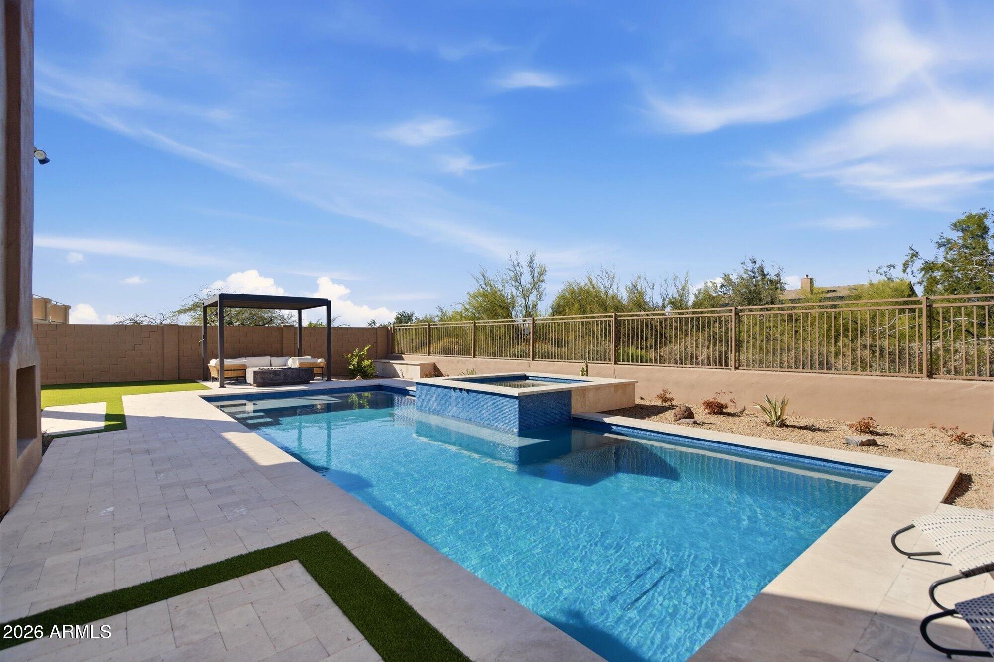 10652 E Acacia Drive