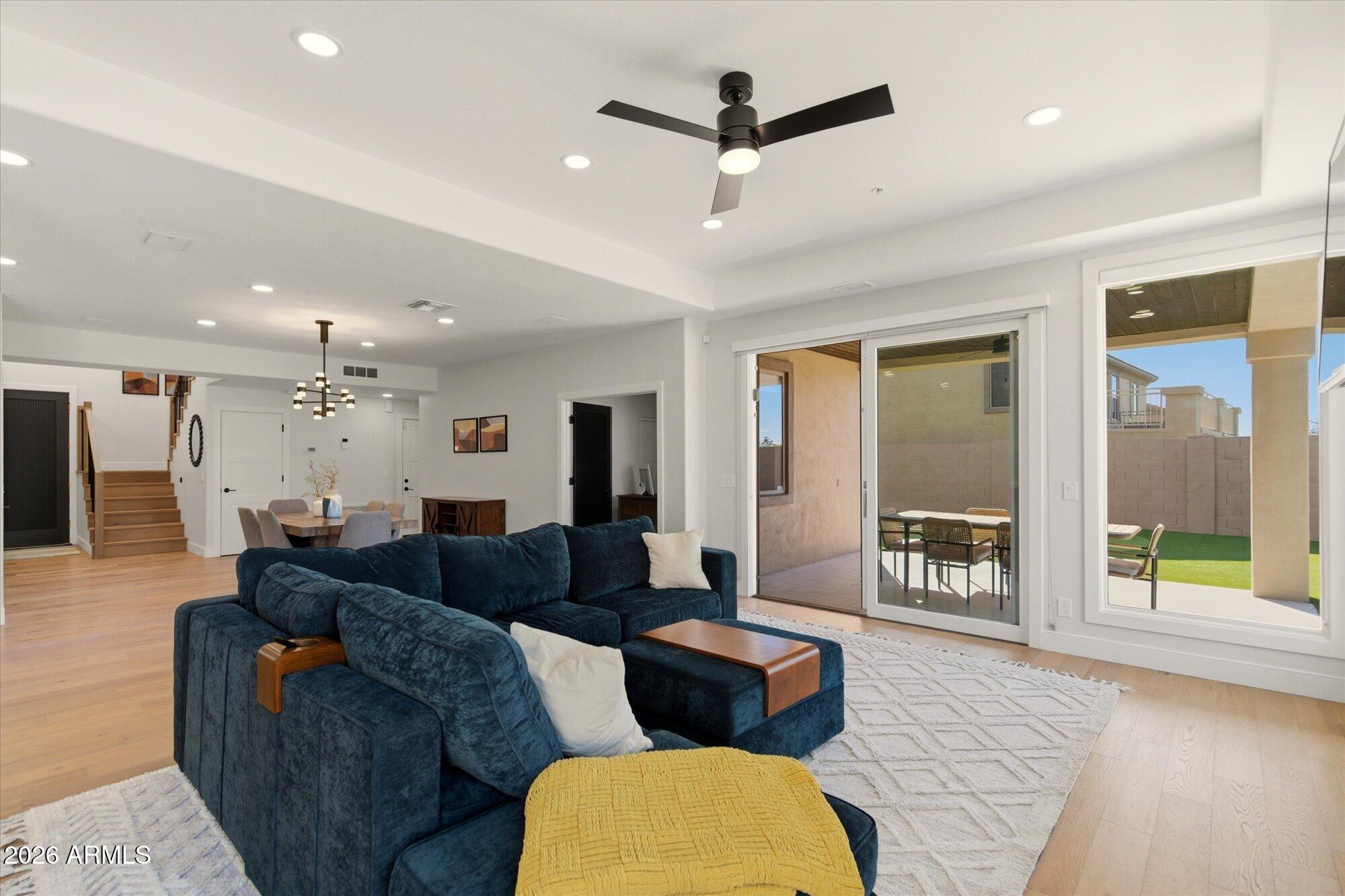 10652 E Acacia Drive