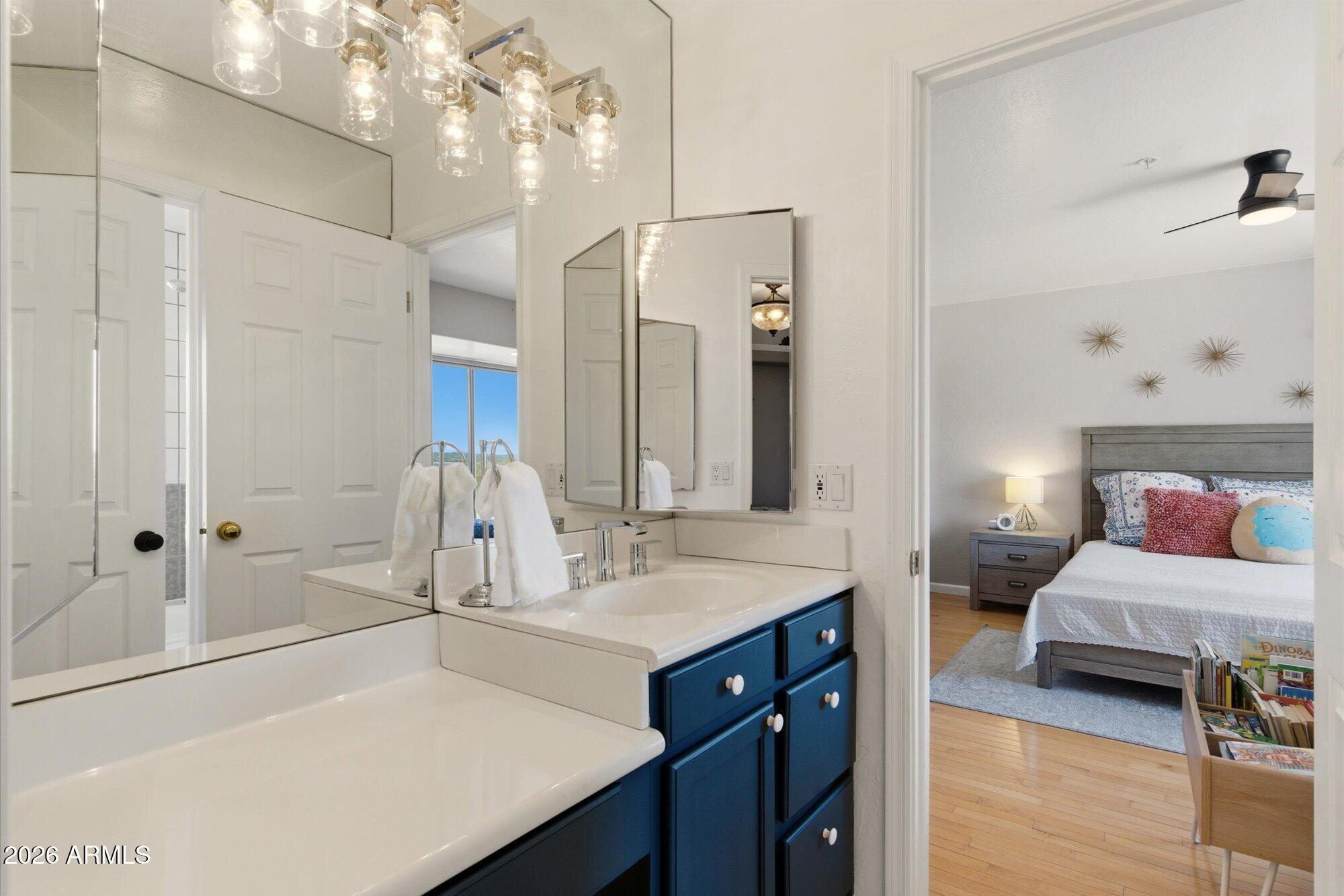 10652 E Acacia Drive