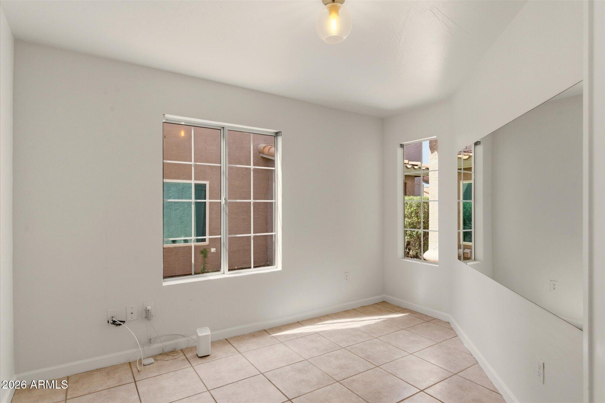 1723 E Blackhawk Drive E