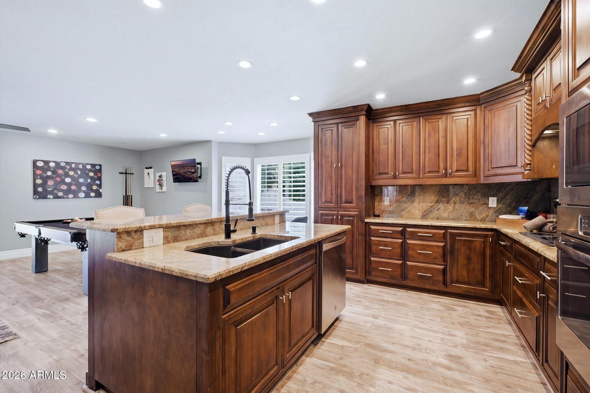 5221 E PARADISE Lane
