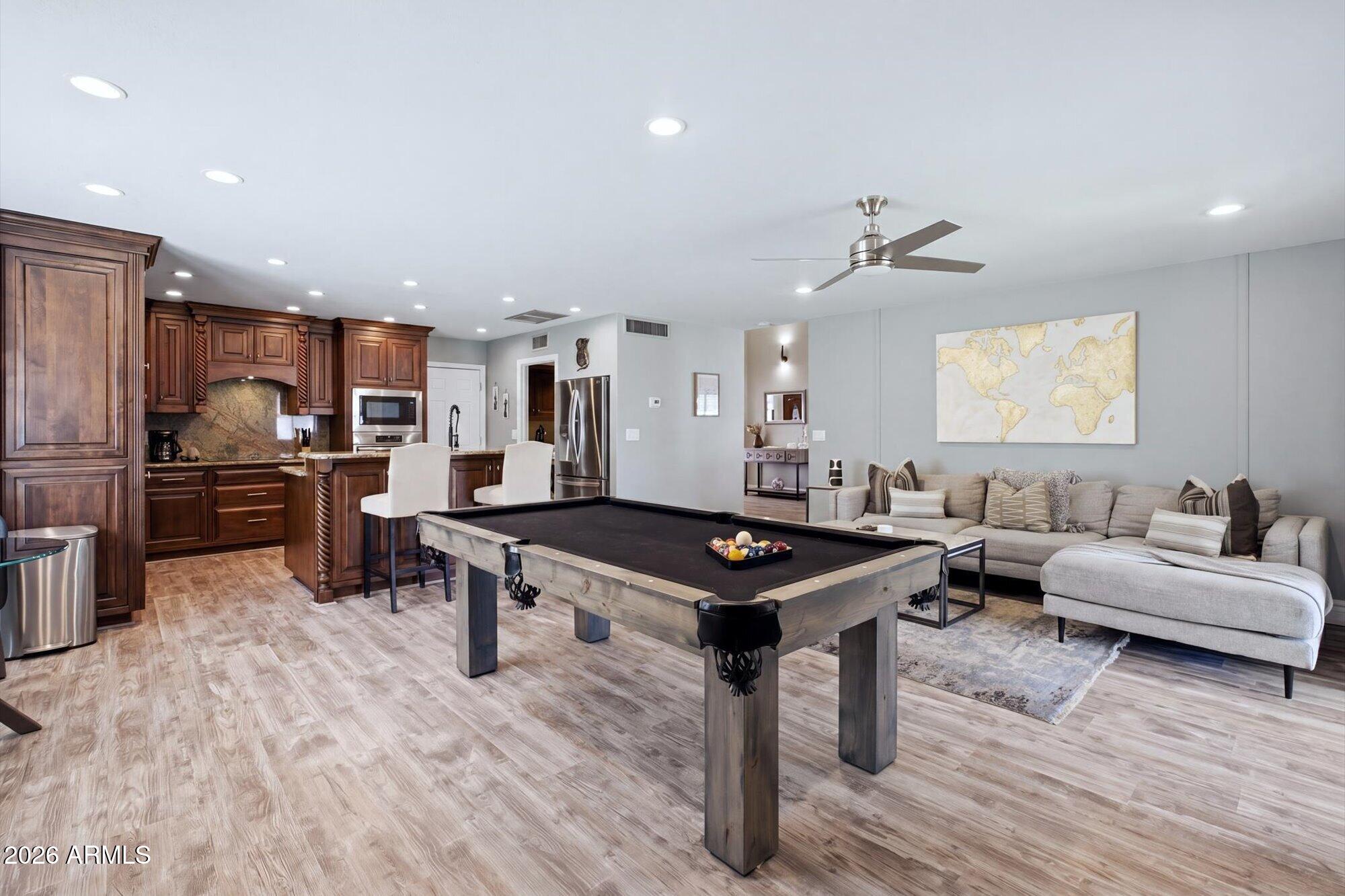 5221 E PARADISE Lane