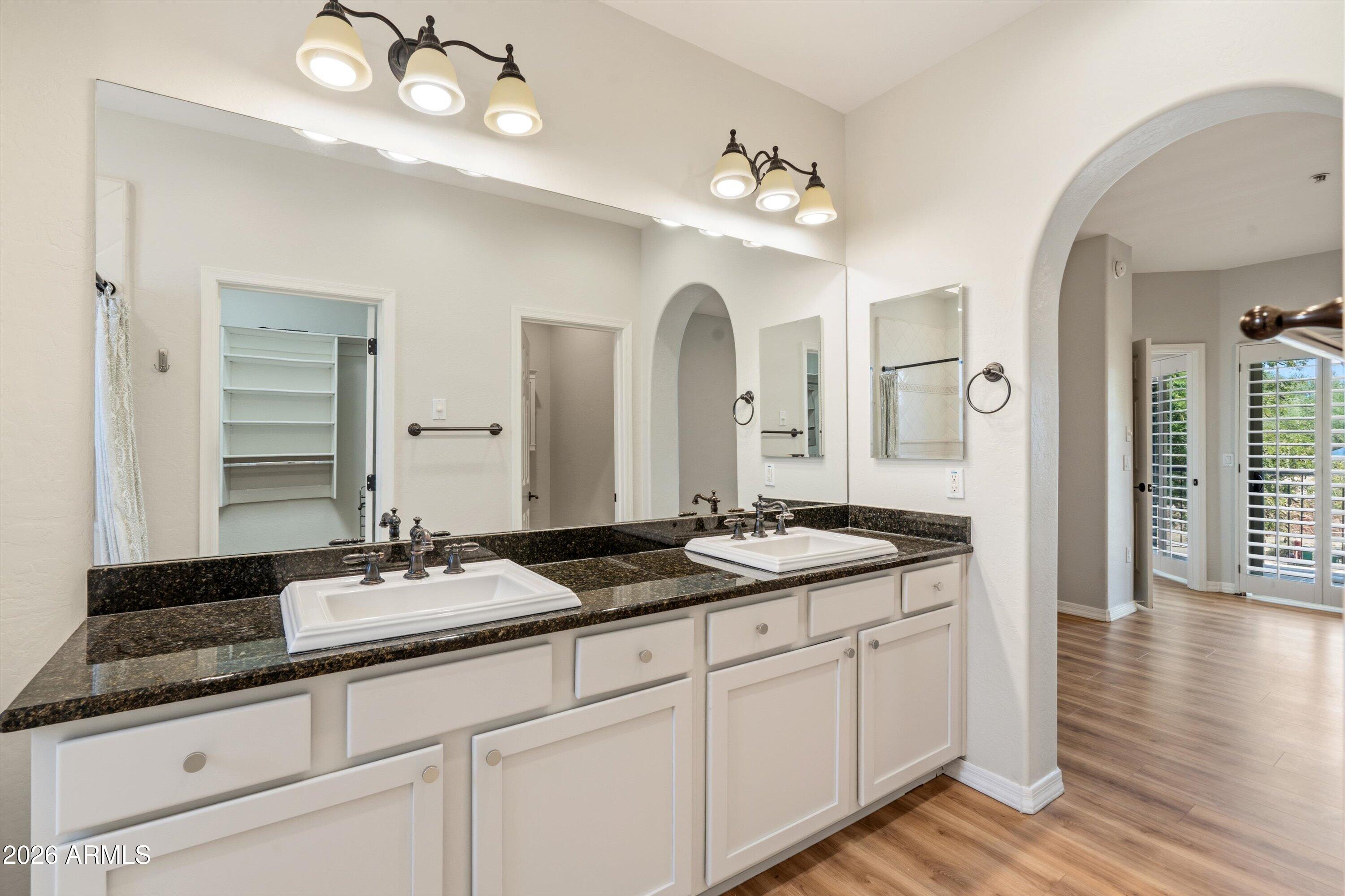 3935 E Rough Rider Road 1034