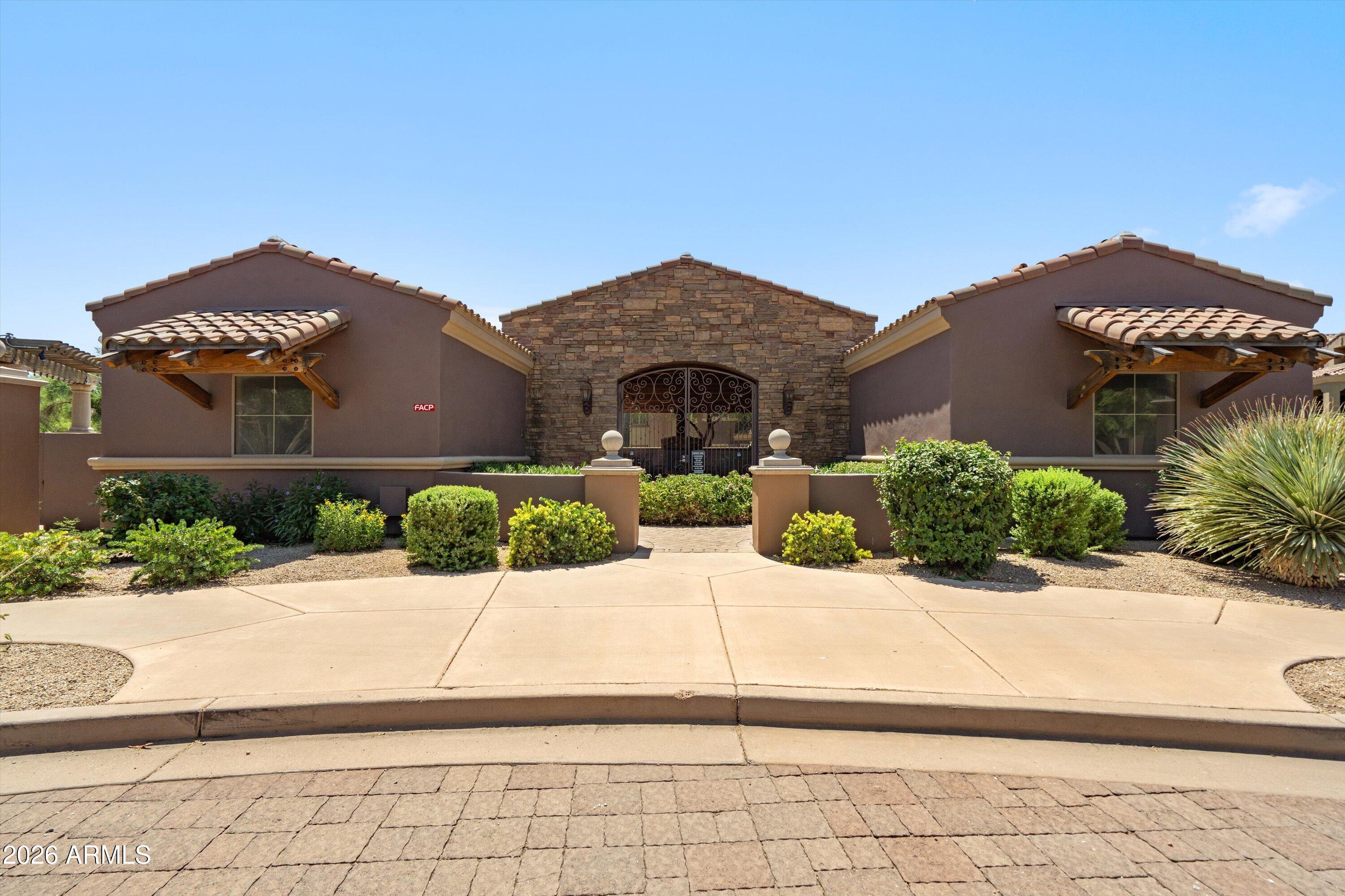3935 E Rough Rider Road 1034