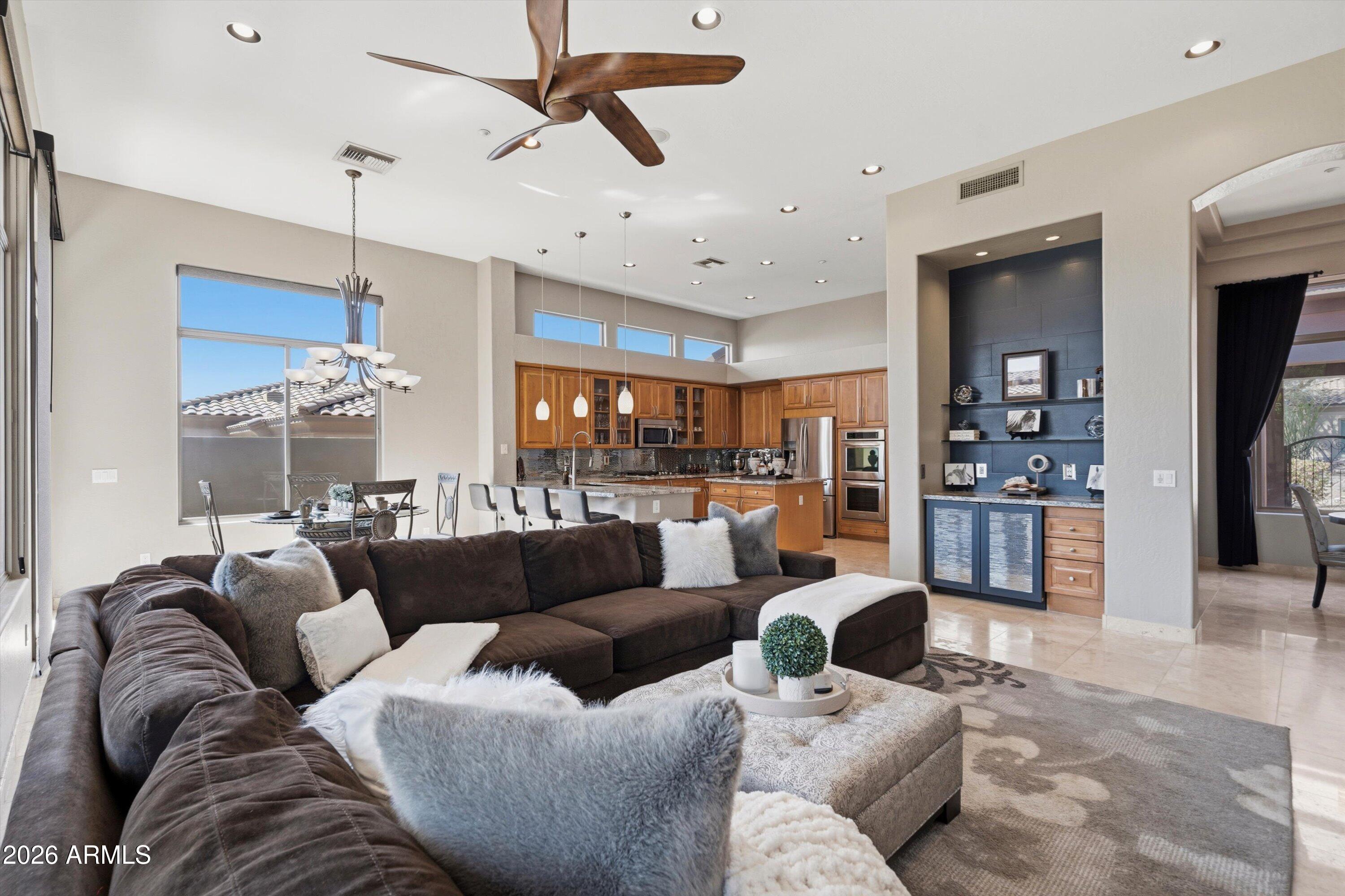 10975 E KORA Lane